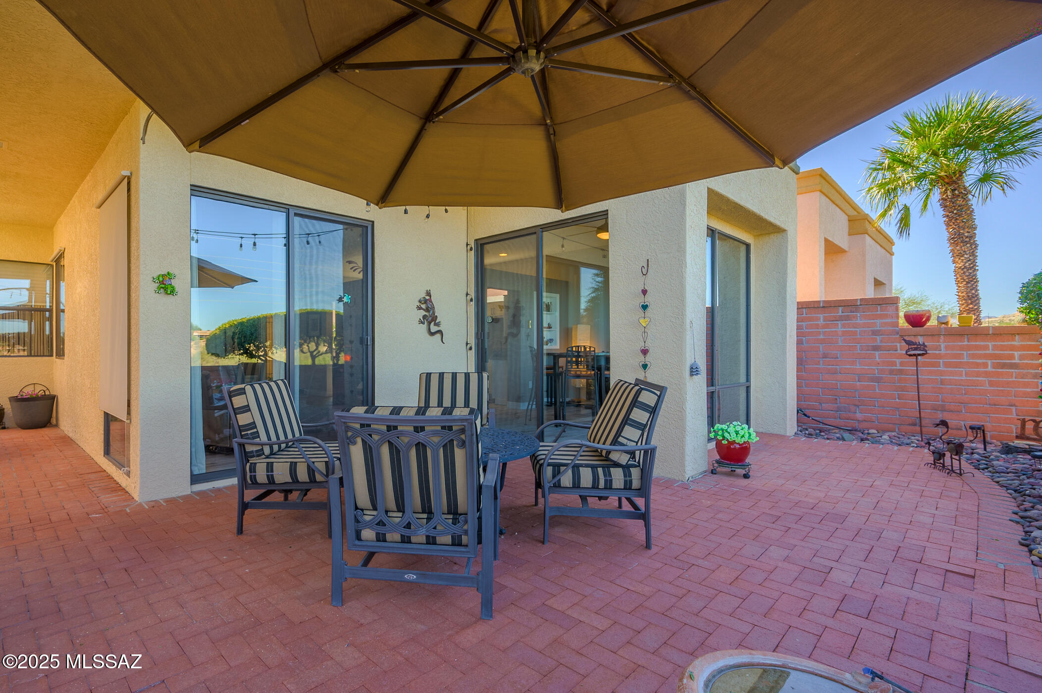 1622 W Vuelta Salvatierra