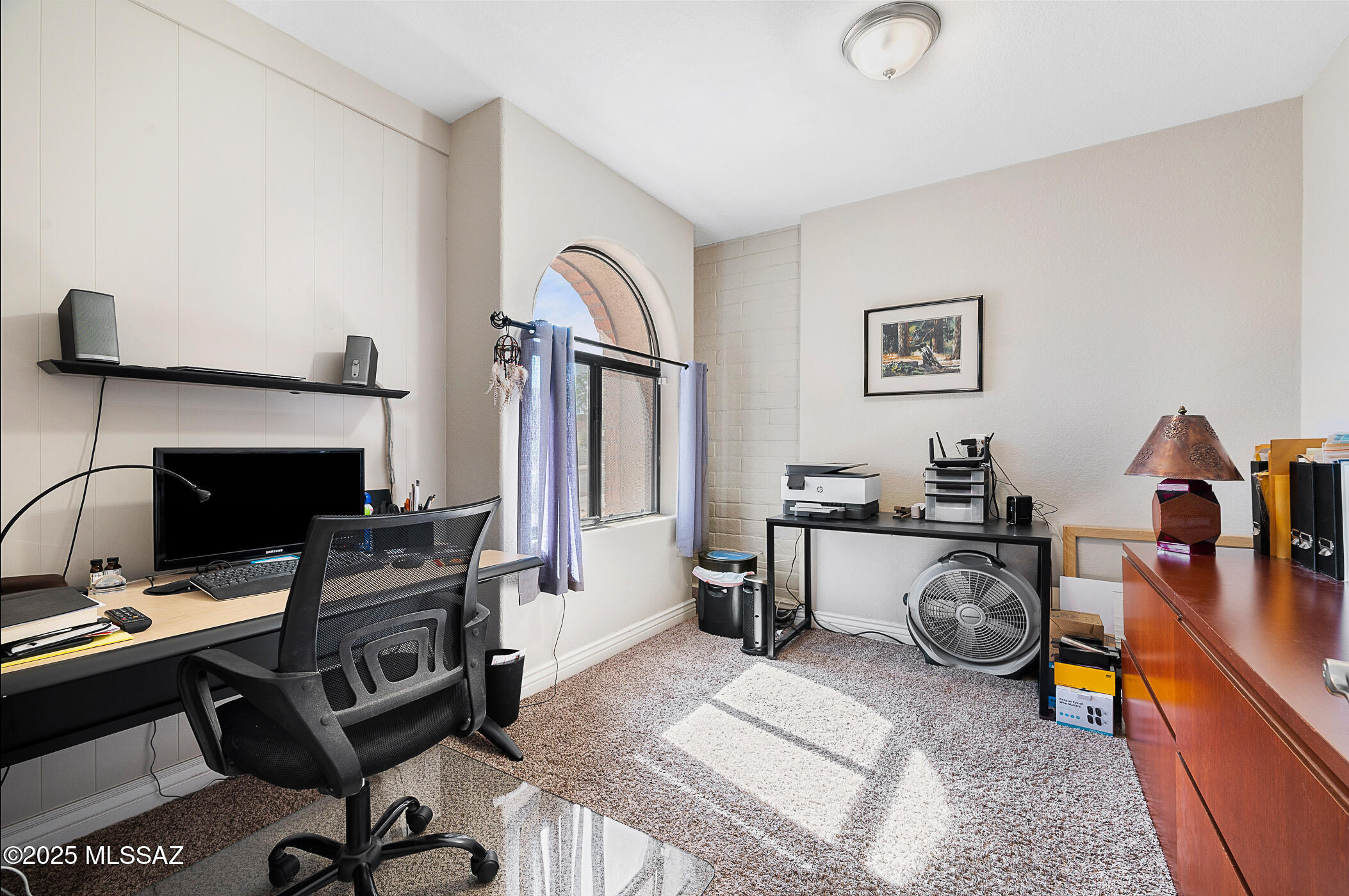 1622 W Vuelta Salvatierra