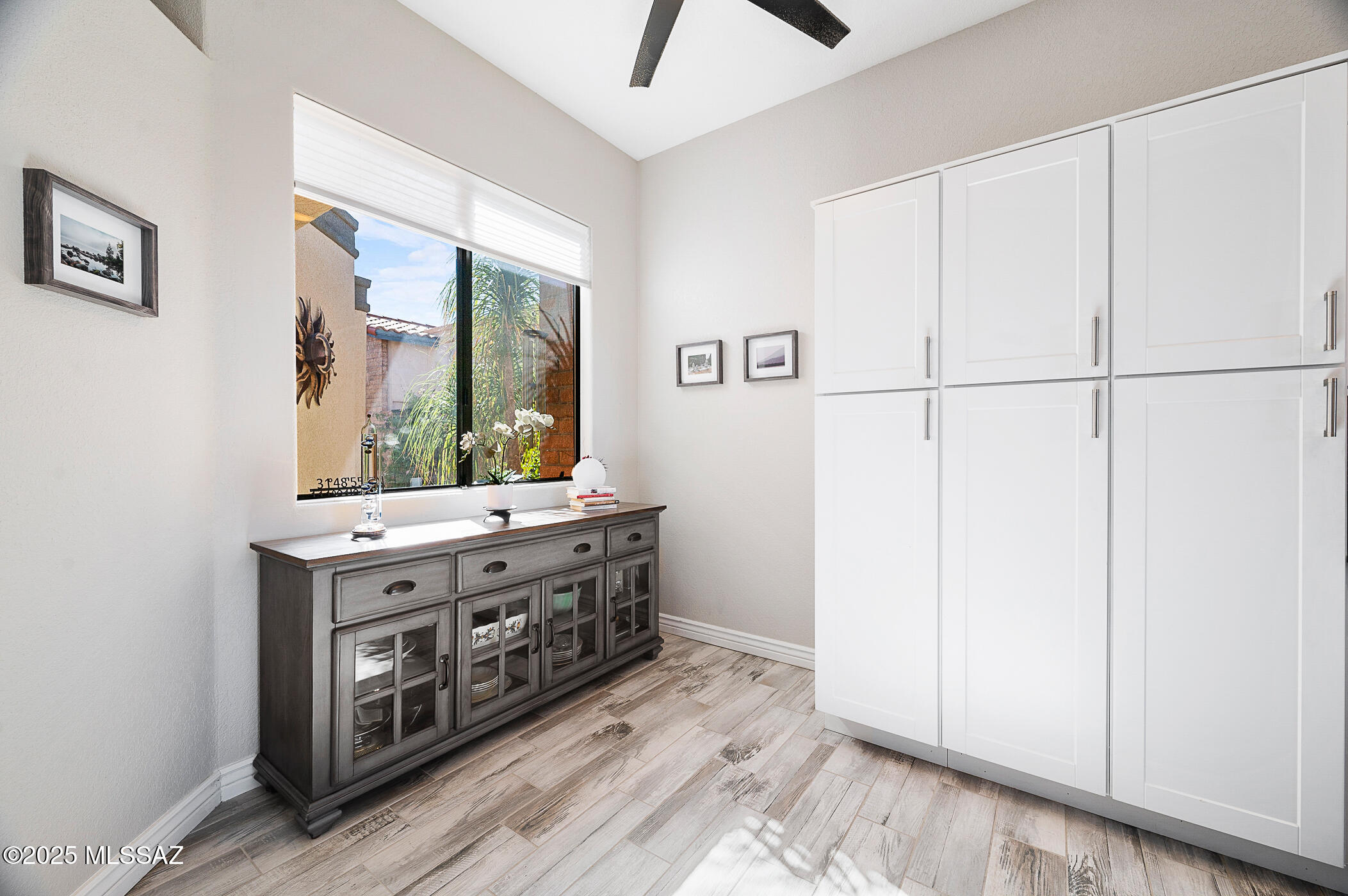 1622 W Vuelta Salvatierra