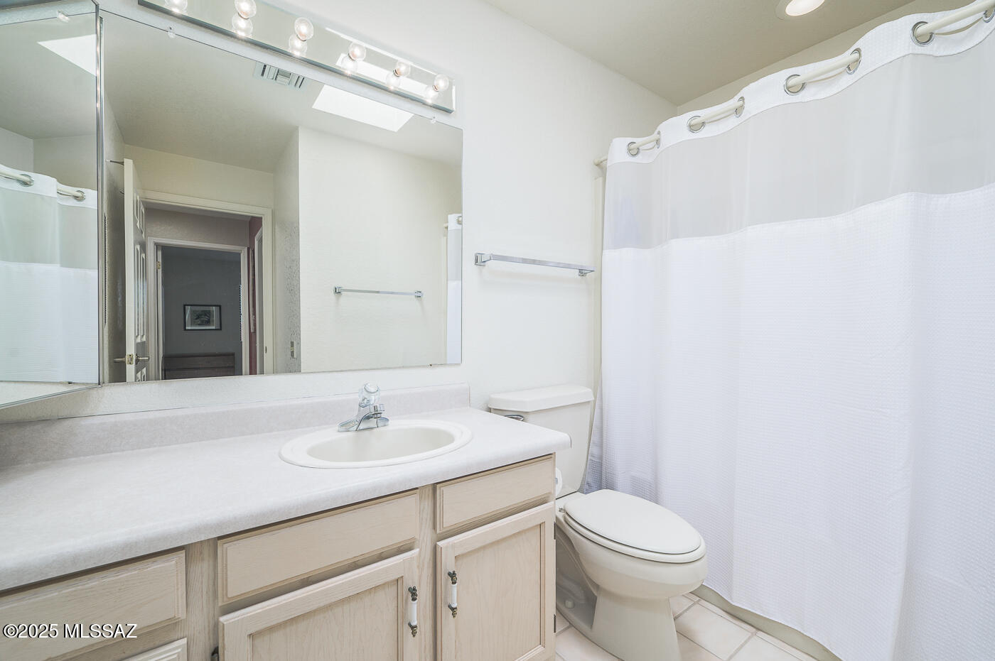 1664 W Calle Del Ducado