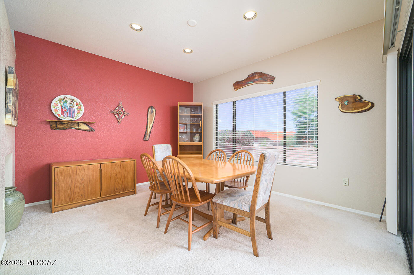 1664 W Calle Del Ducado