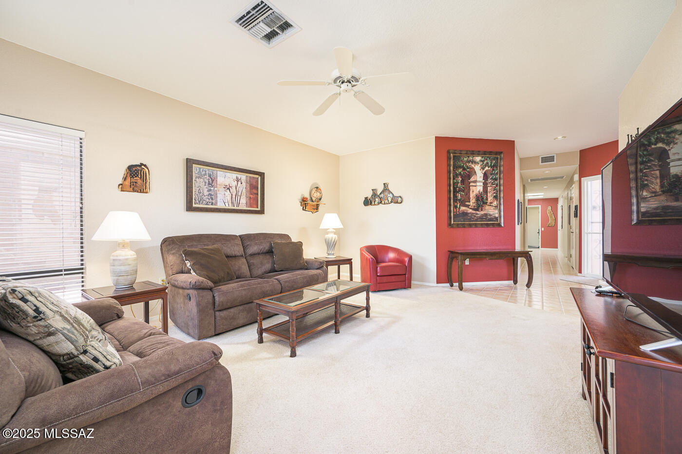 1664 W Calle Del Ducado