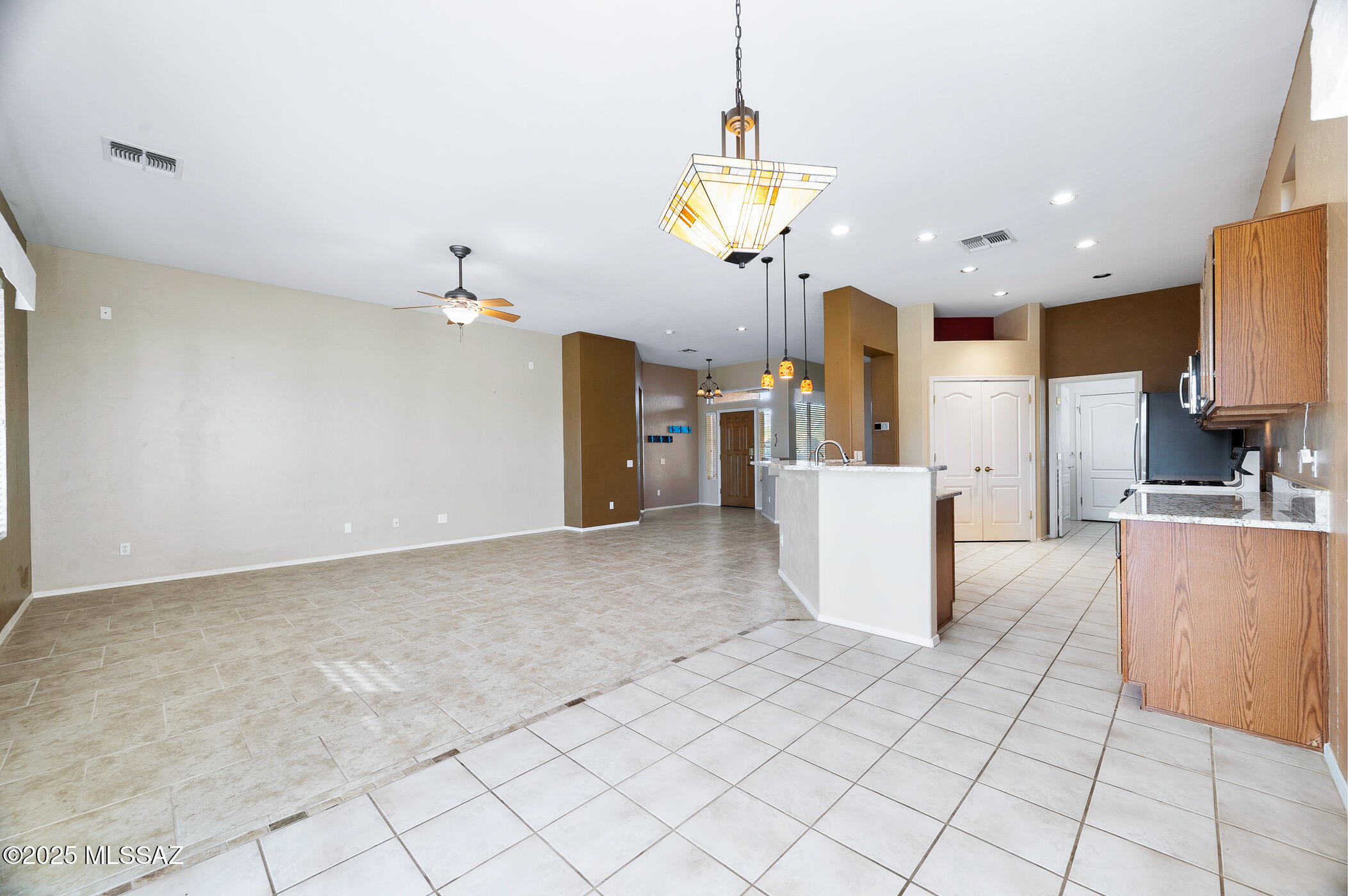 336 W Sunrise Vista Drive