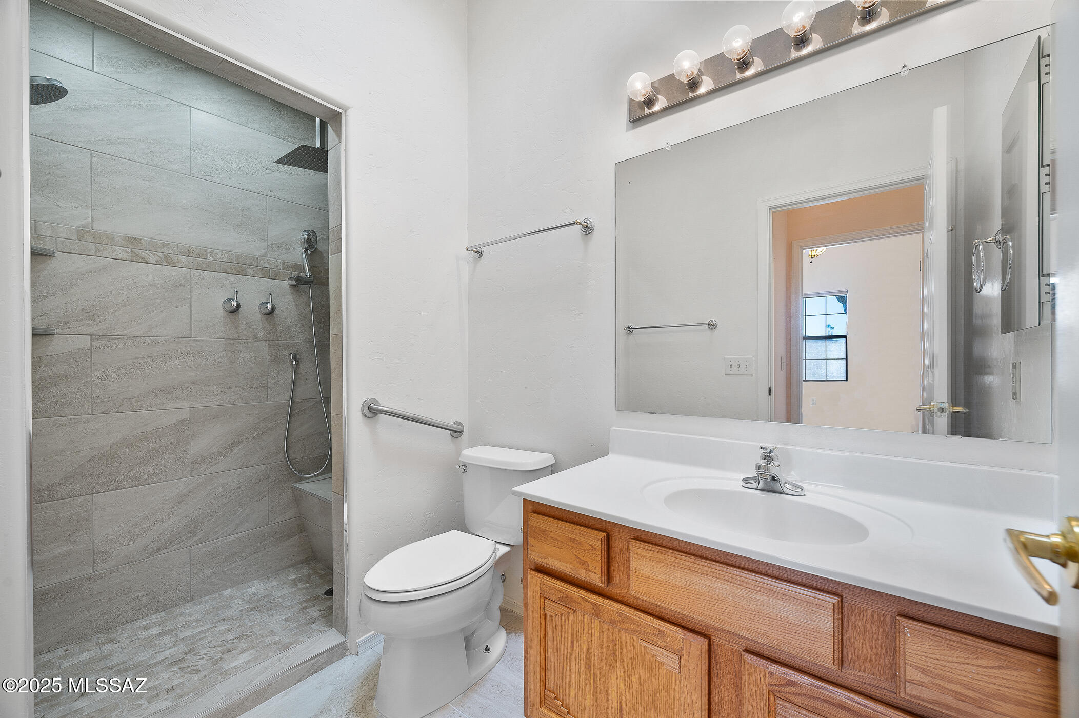 764 W Puma Peak Road