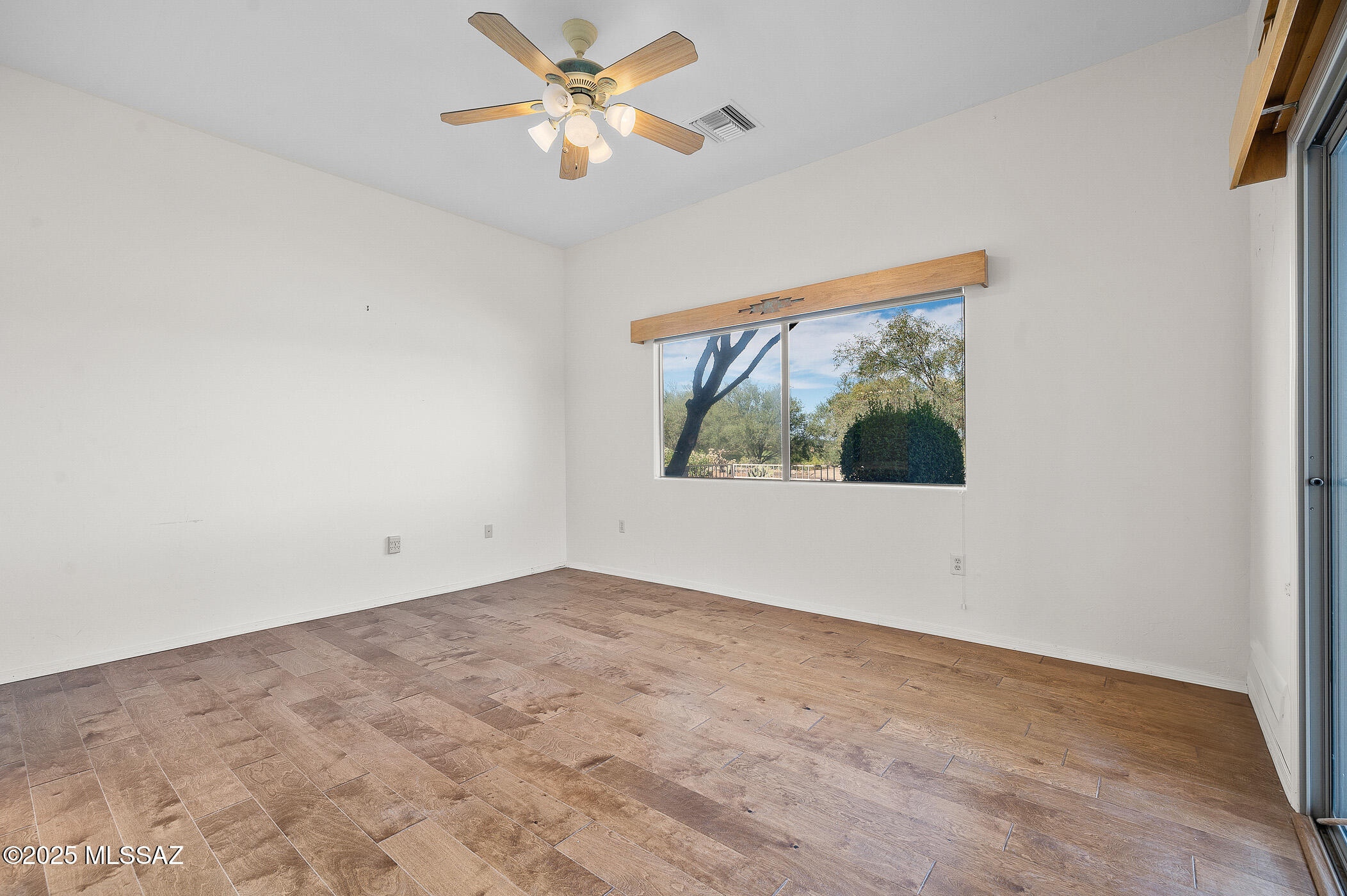 764 W Puma Peak Road