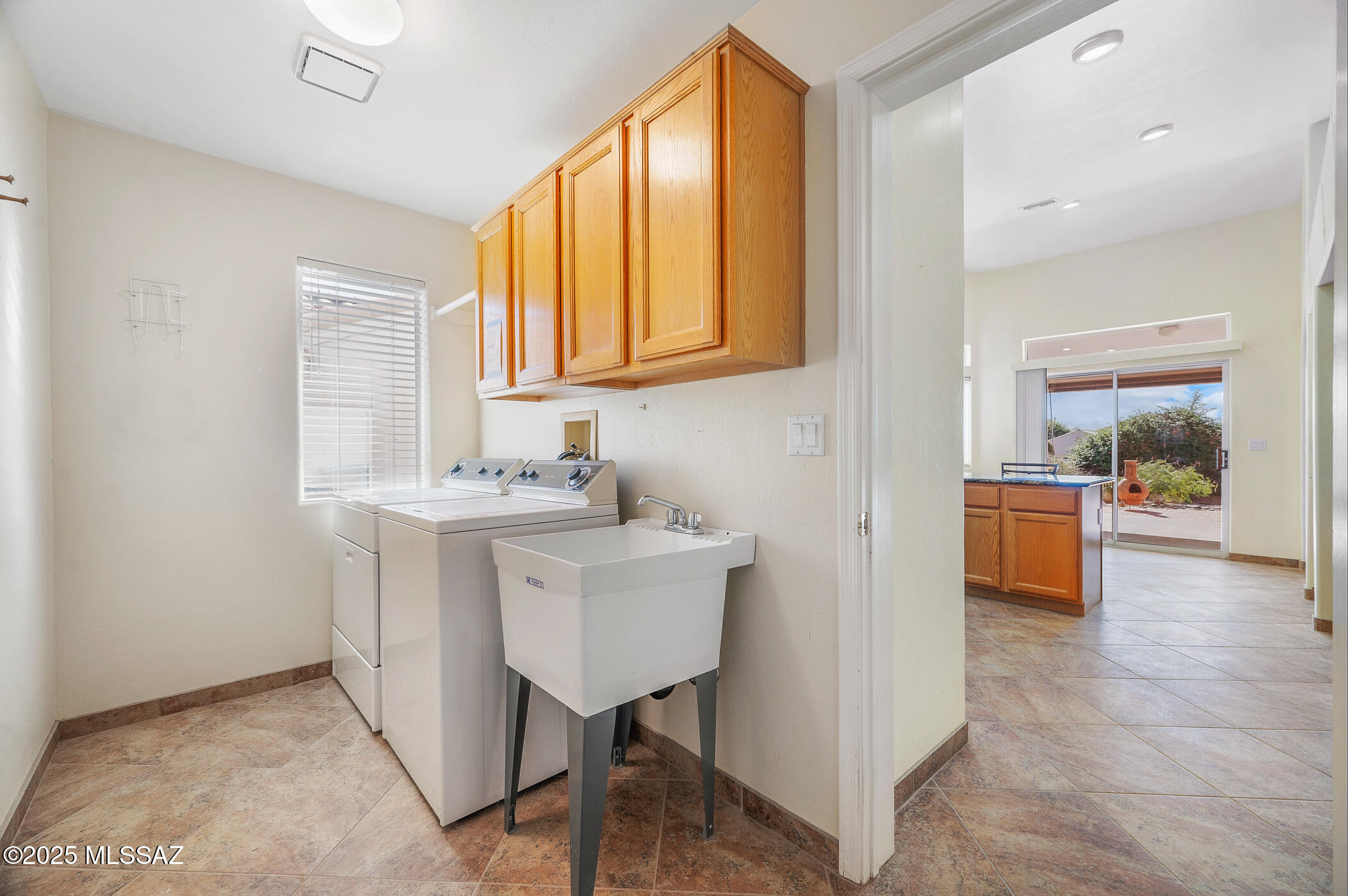 1181 W Placita Lucinda