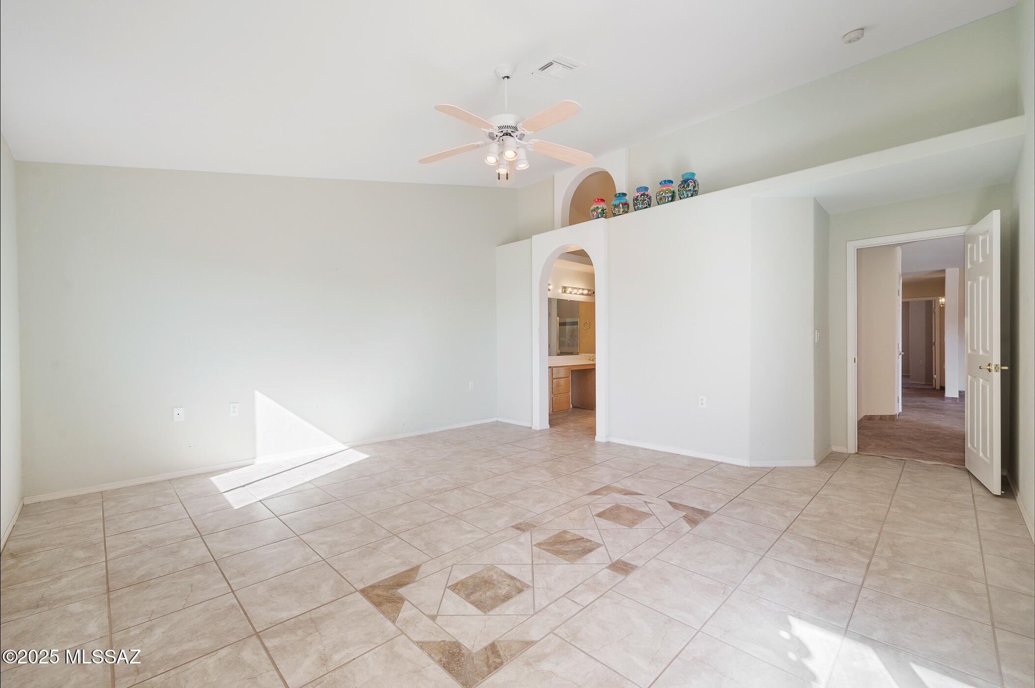 1181 W Placita Lucinda