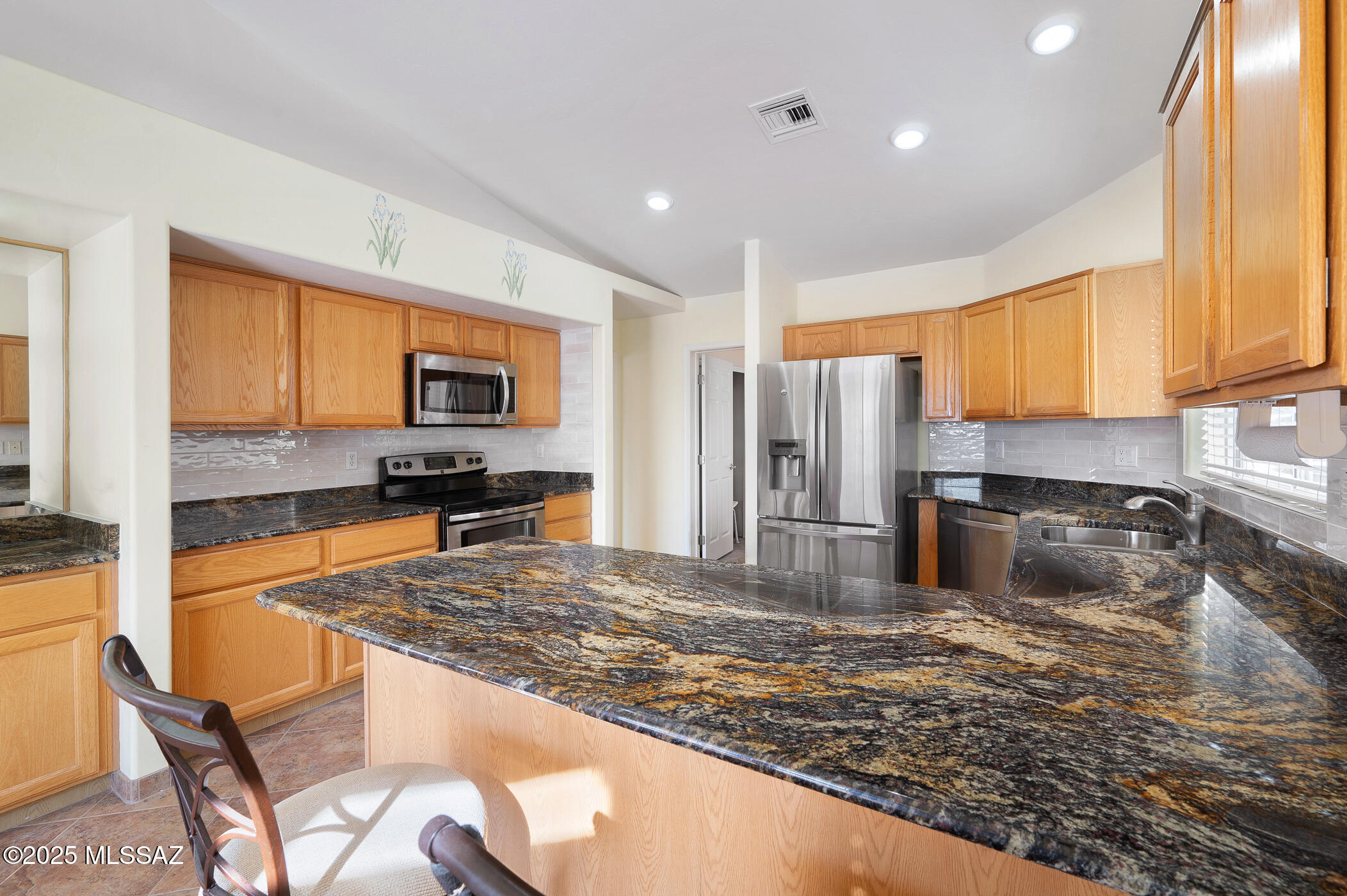 1181 W Placita Lucinda