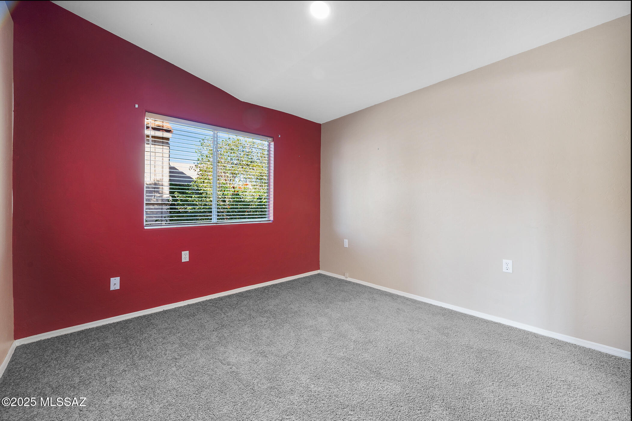 1181 W Placita Lucinda