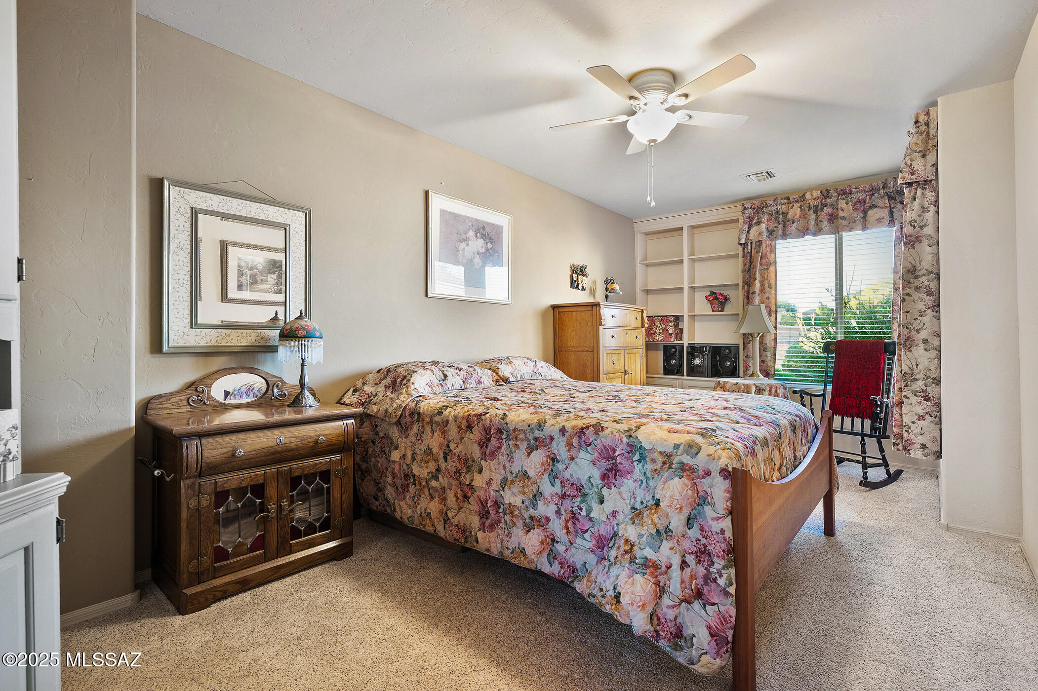 1809 W Calle Casas Lindas