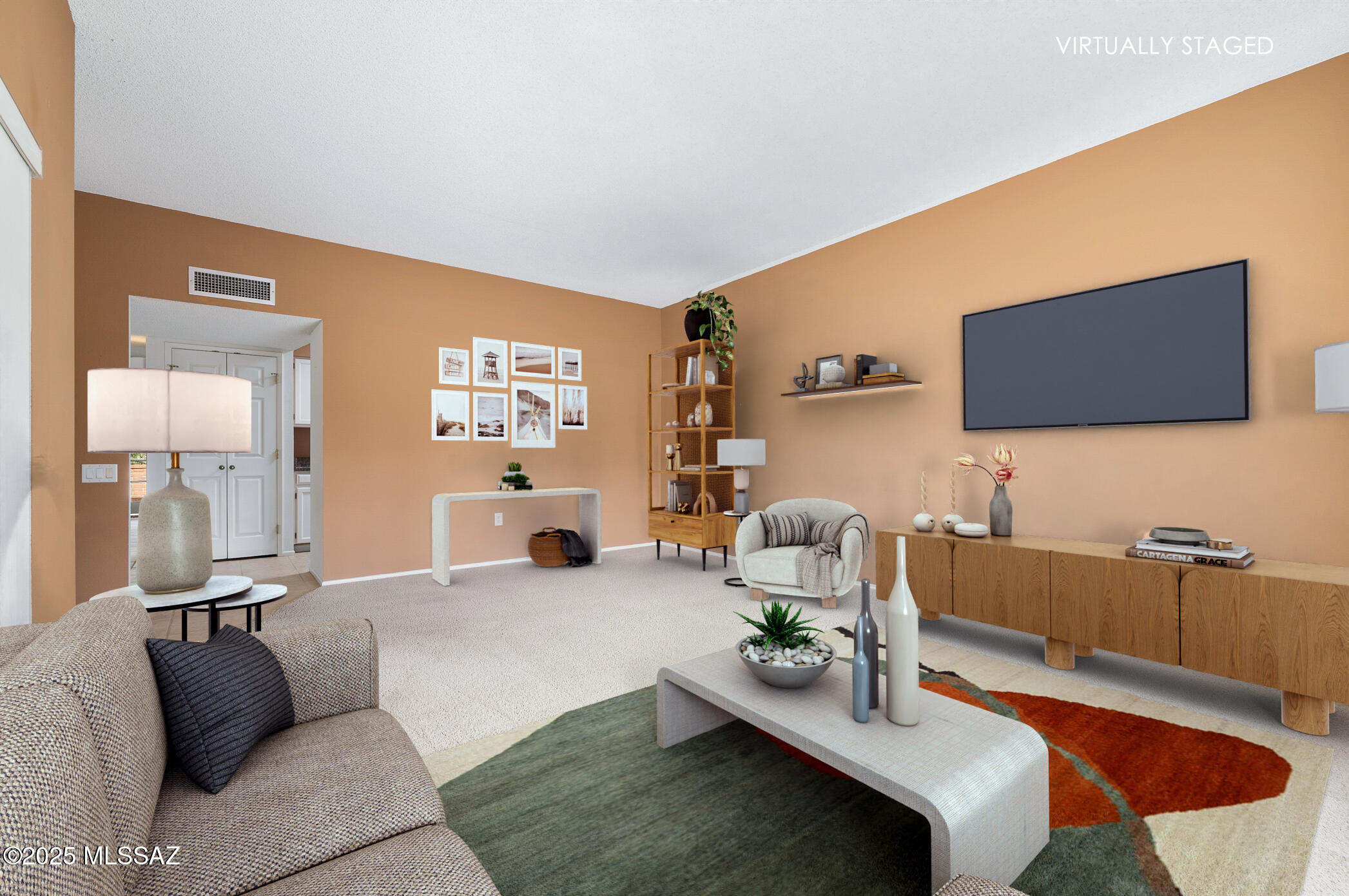 1442 W Calle Mendoza