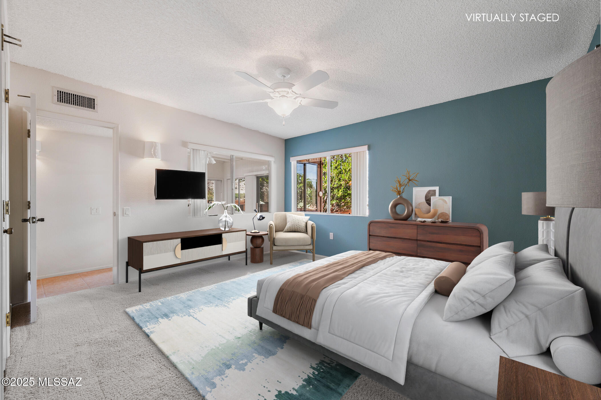 1442 W Calle Mendoza