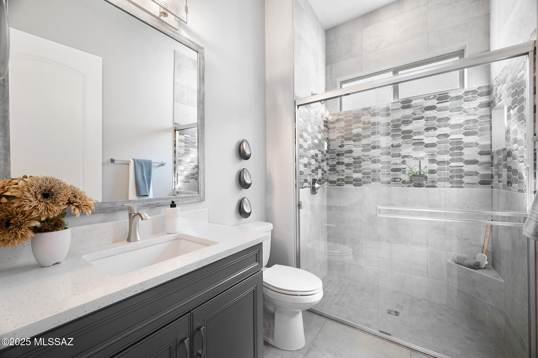 854 W Tranquil Water