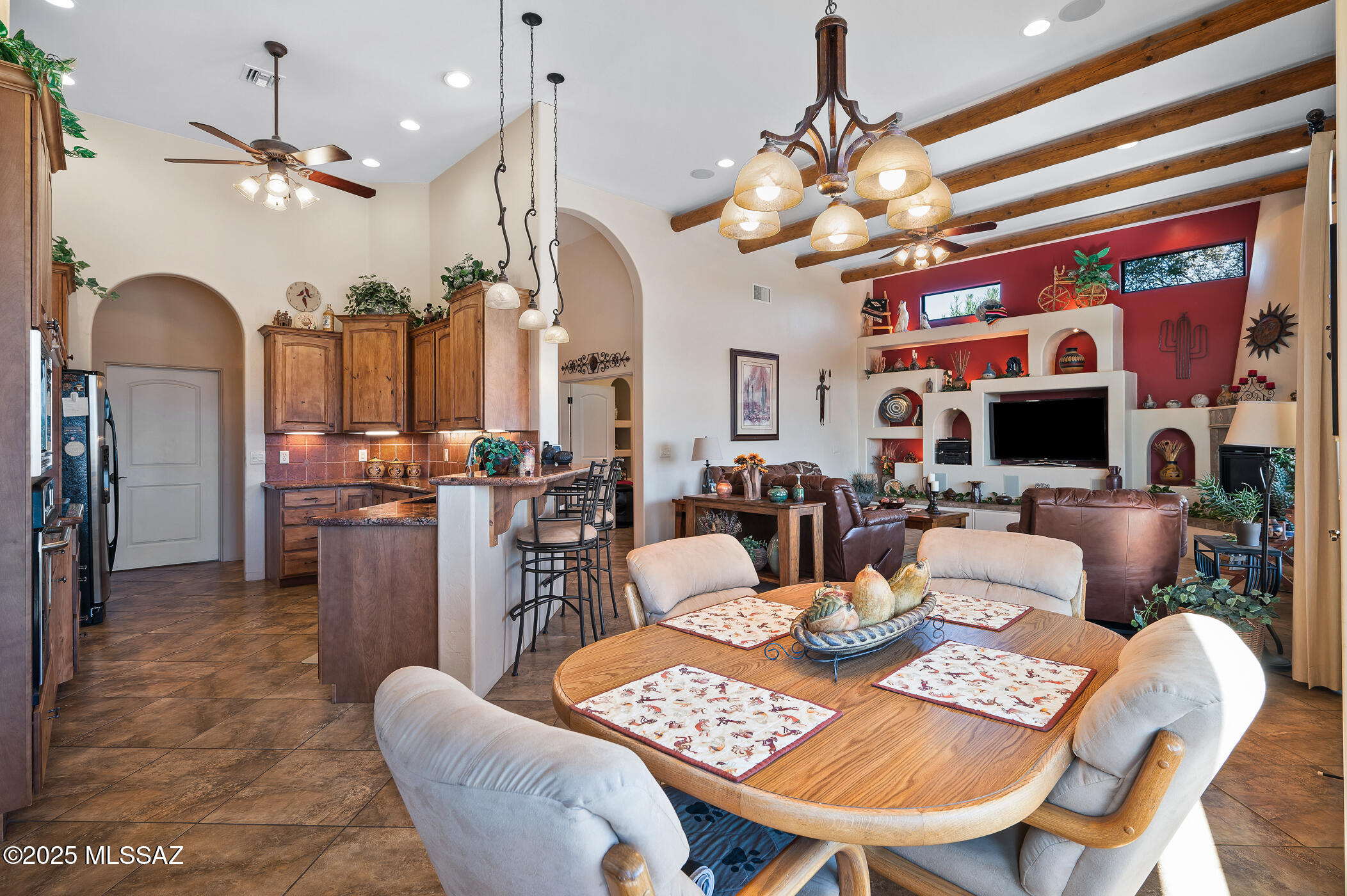 859 S Paseo De La Lira