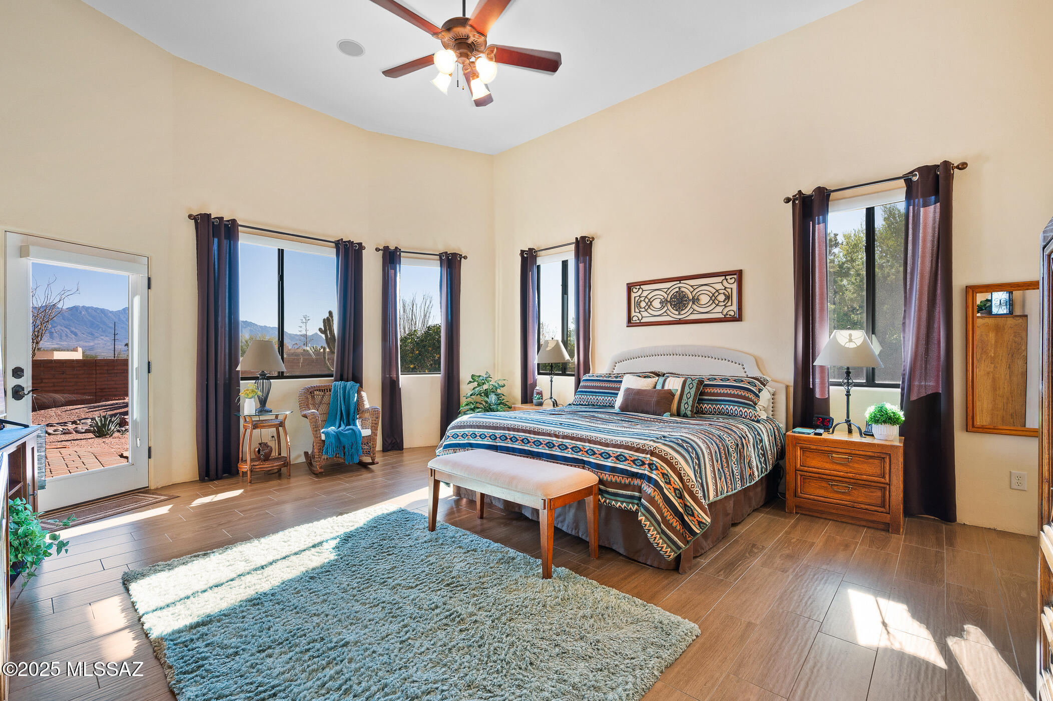 859 S Paseo De La Lira