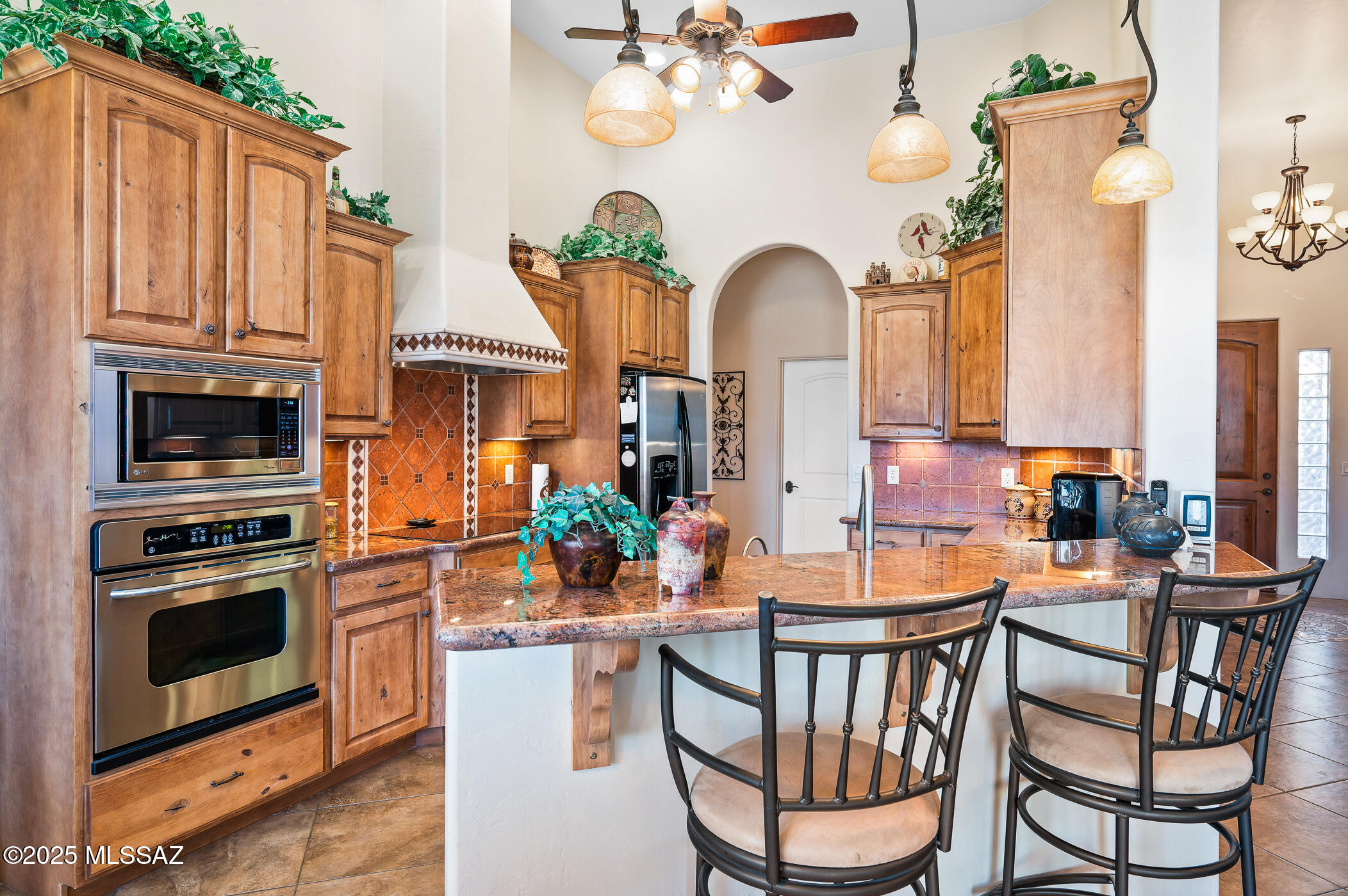 859 S Paseo De La Lira