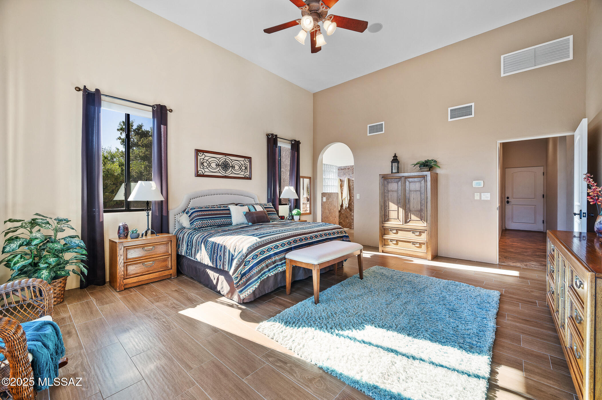 859 S Paseo De La Lira