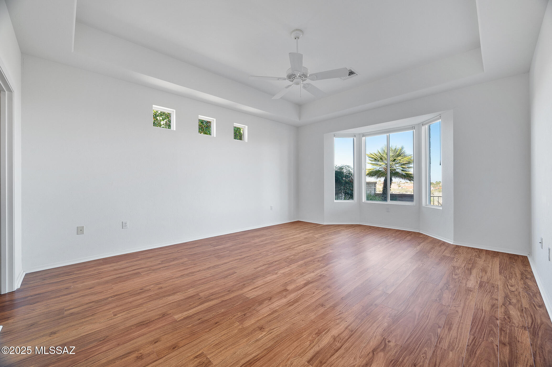 2092 W Vista Ridge Drive