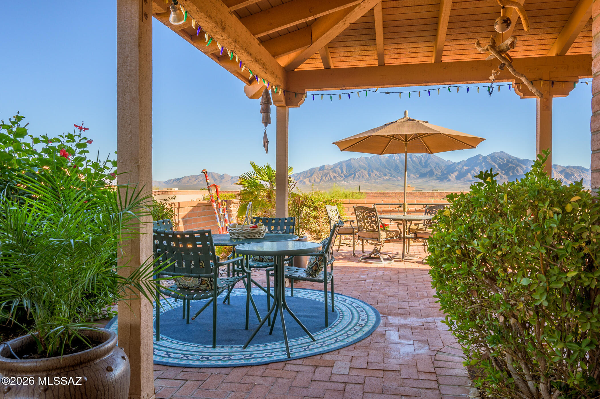 3831 S Vía De La Urraca