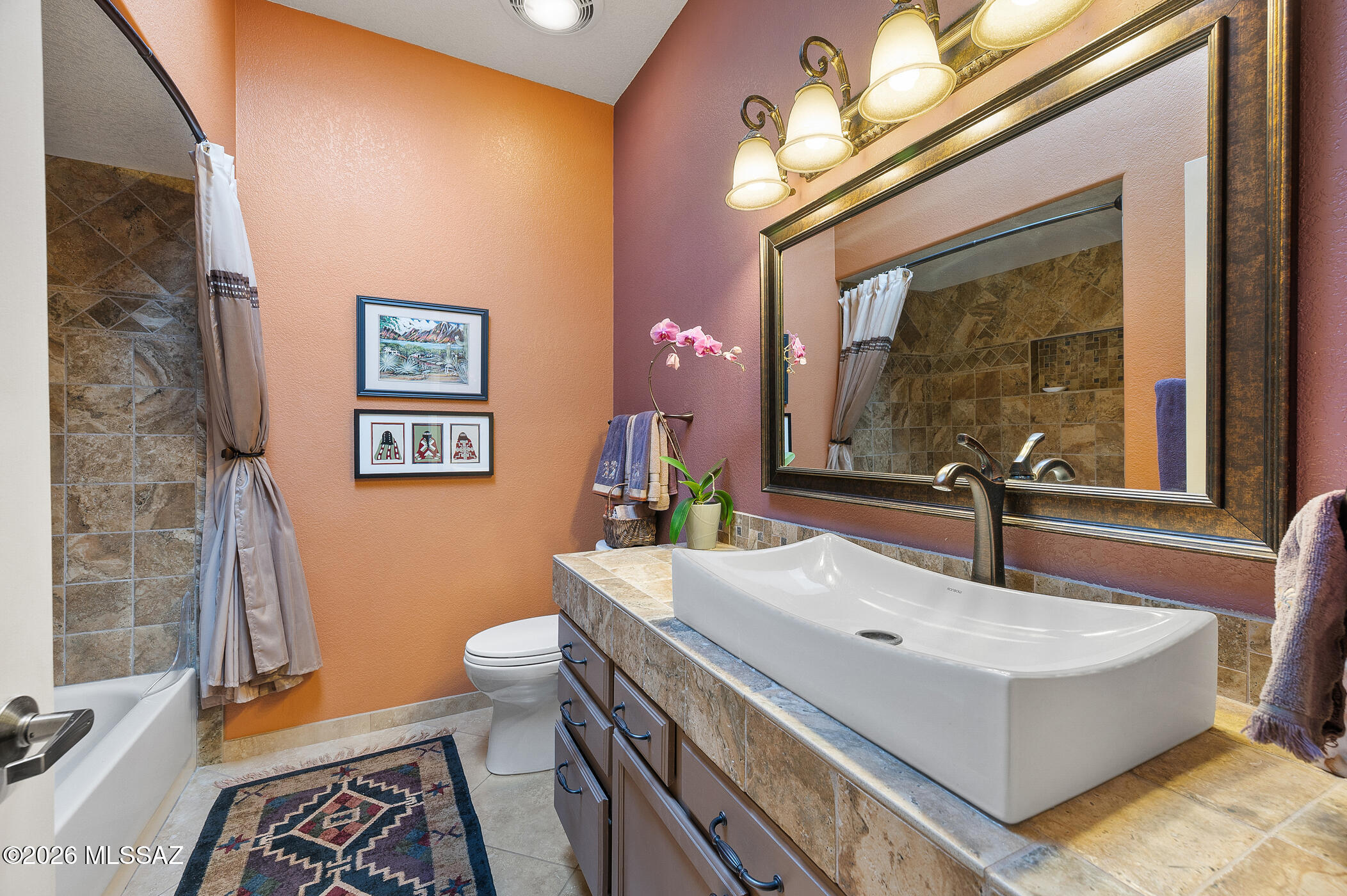 3831 S Vía De La Urraca