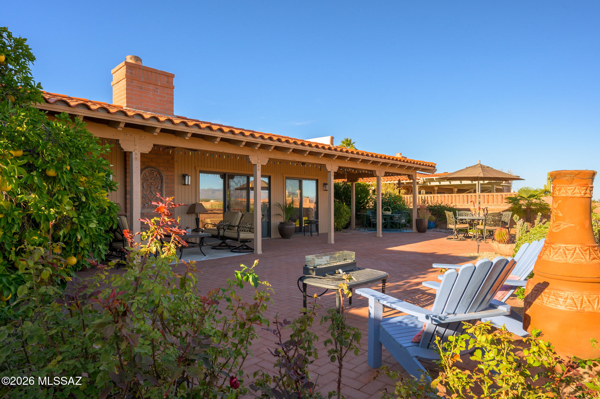 3831 S Vía De La Urraca