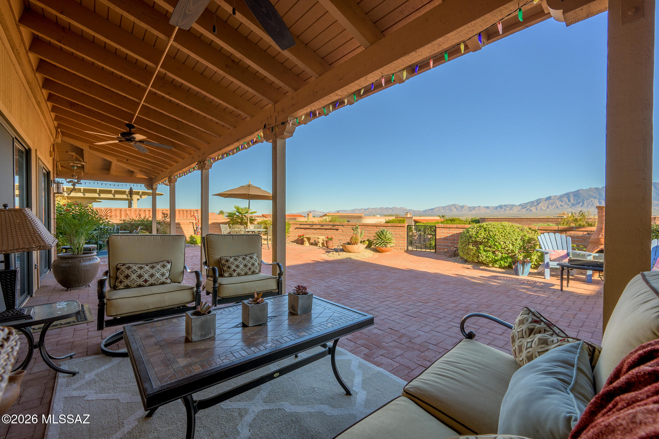 3831 S Vía De La Urraca