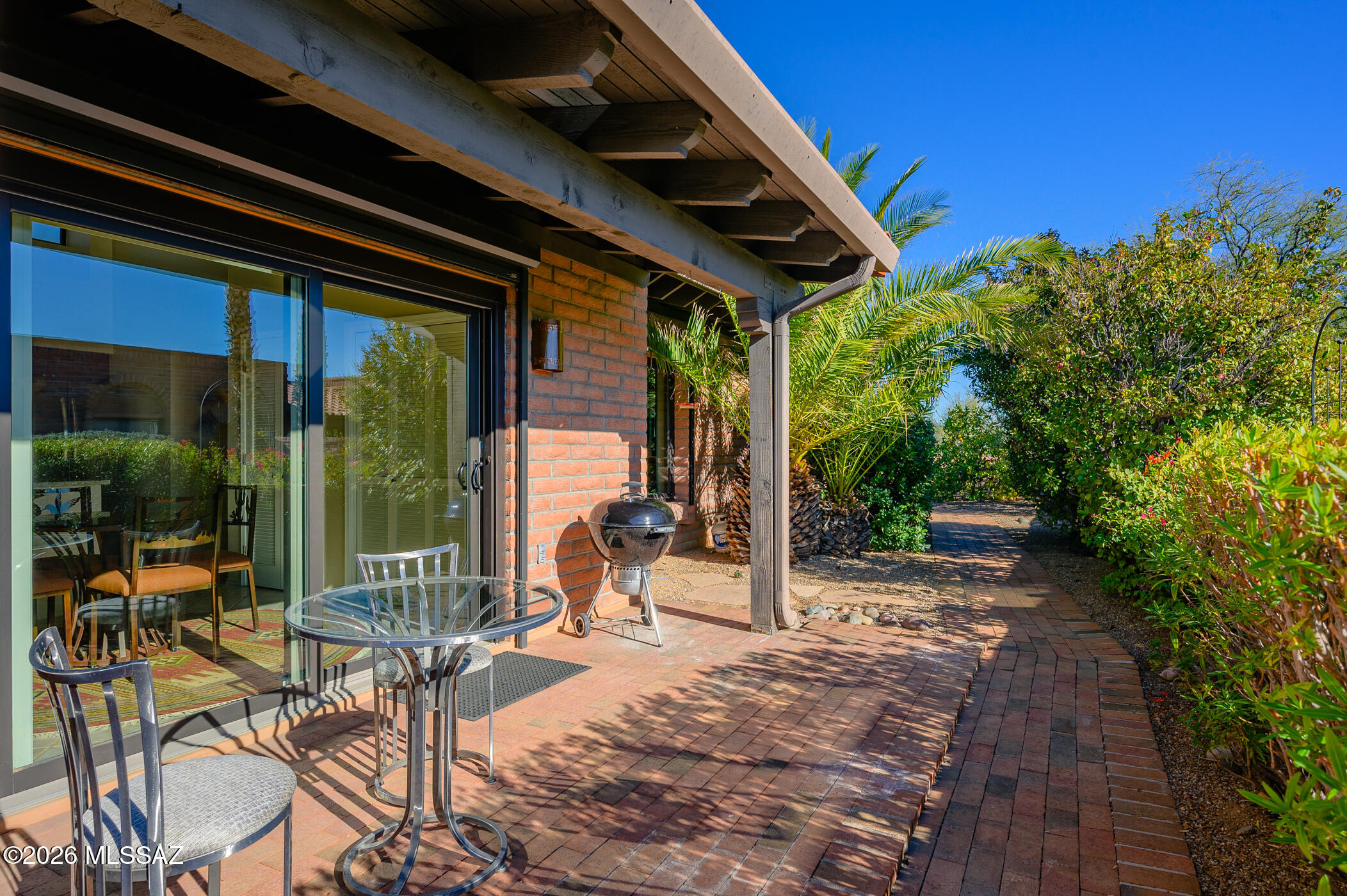 1760 W Via De La Gloria