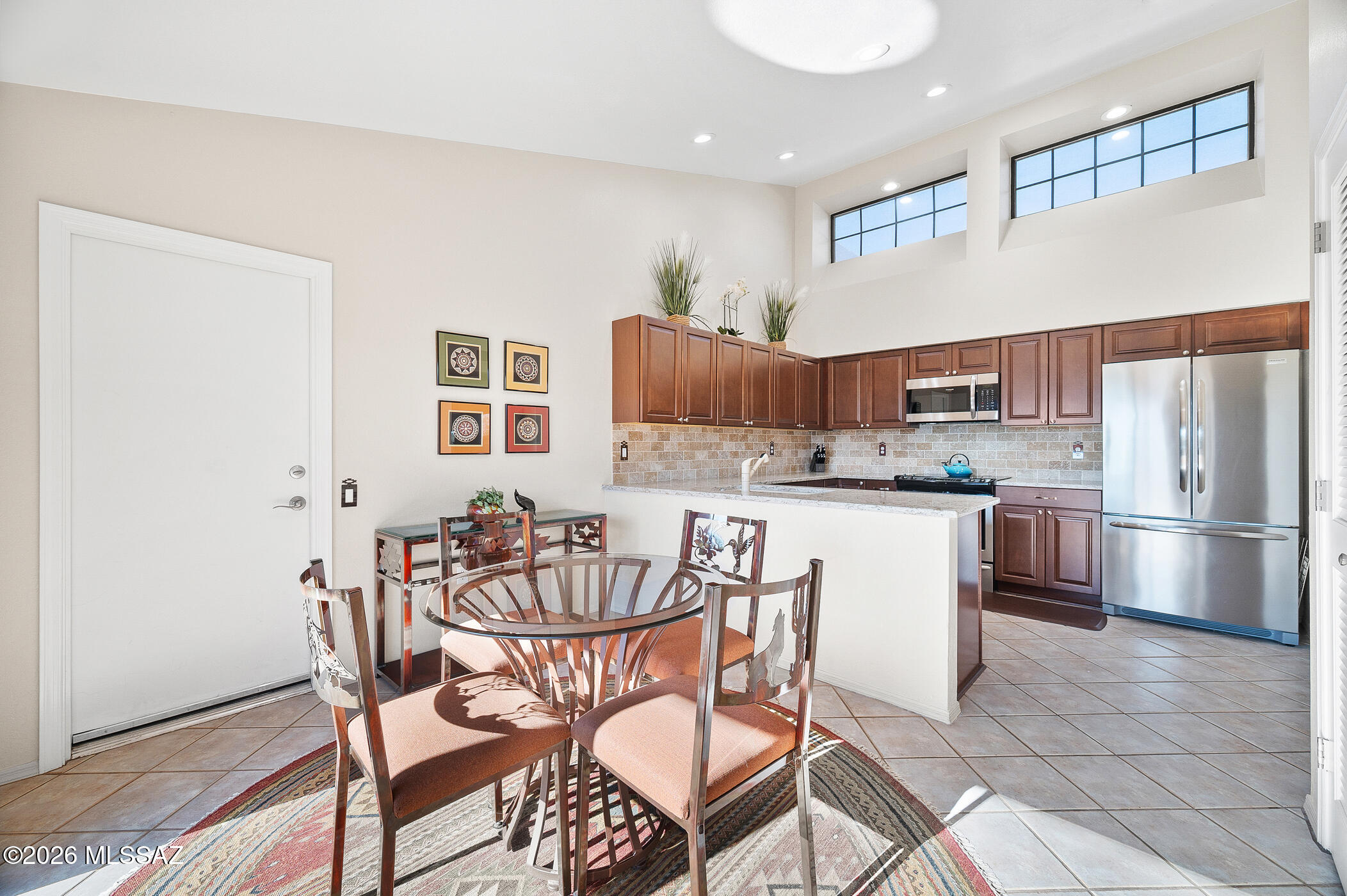 1760 W Via De La Gloria