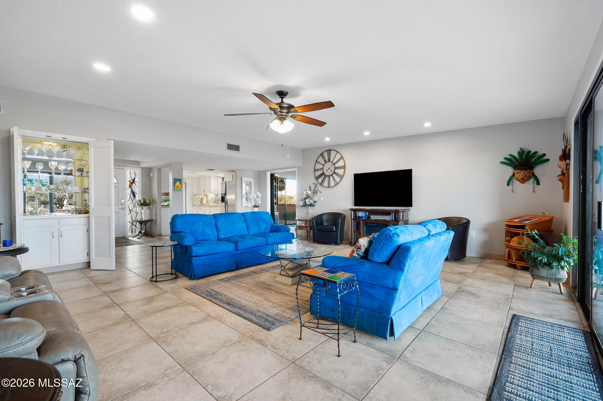 3841 S Placita De La Moneda