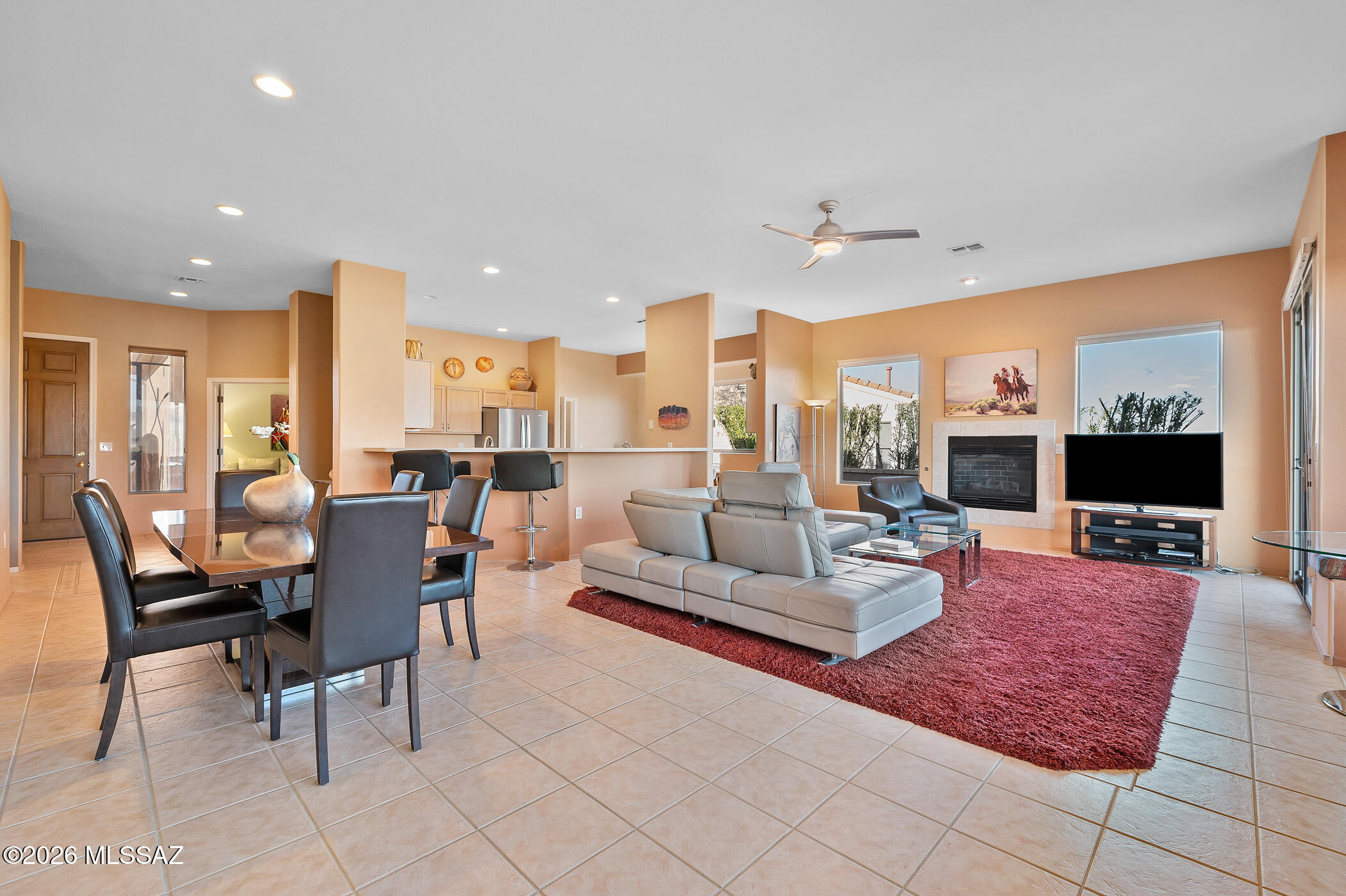 1777 W Calle Casas Lindas