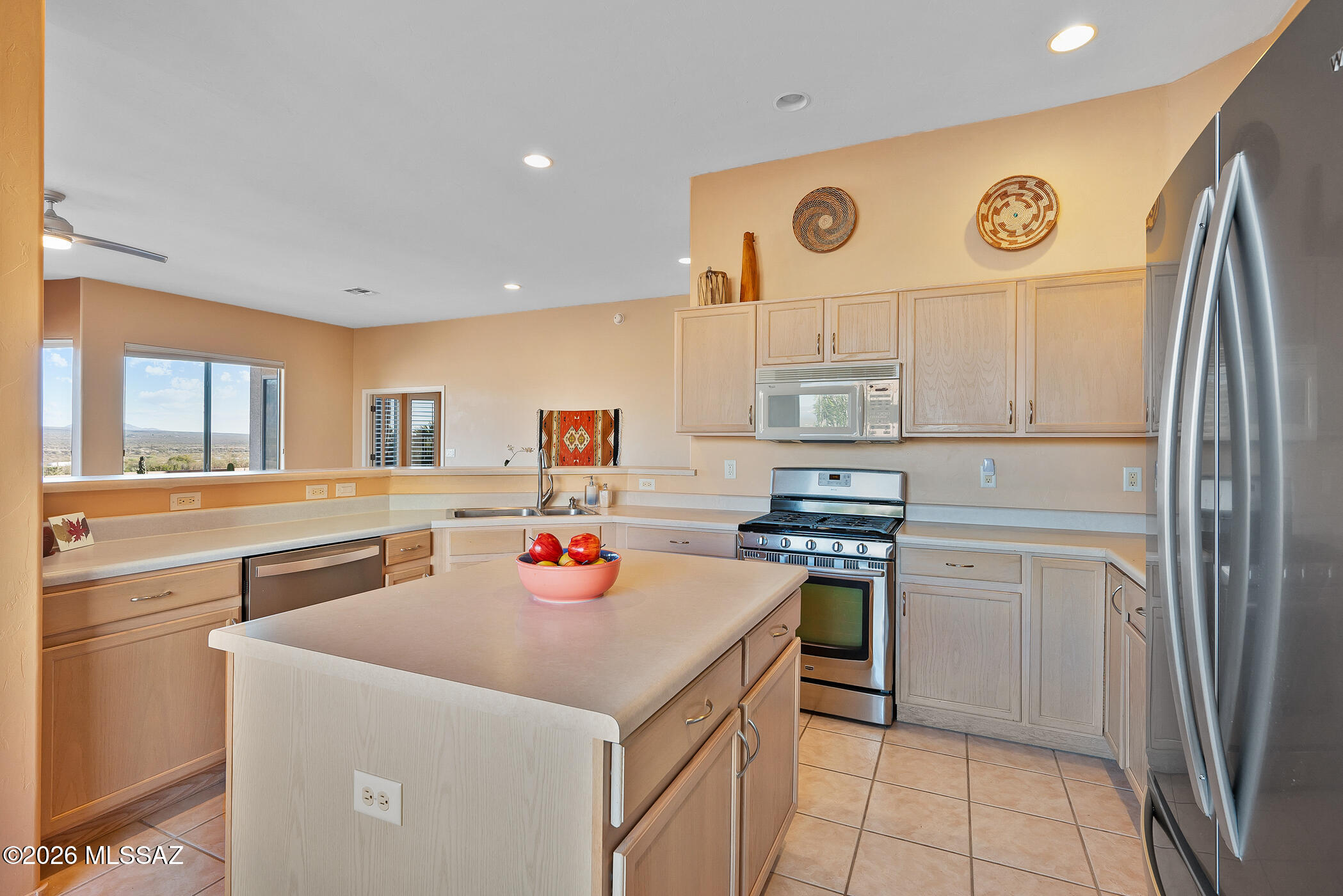 1777 W Calle Casas Lindas