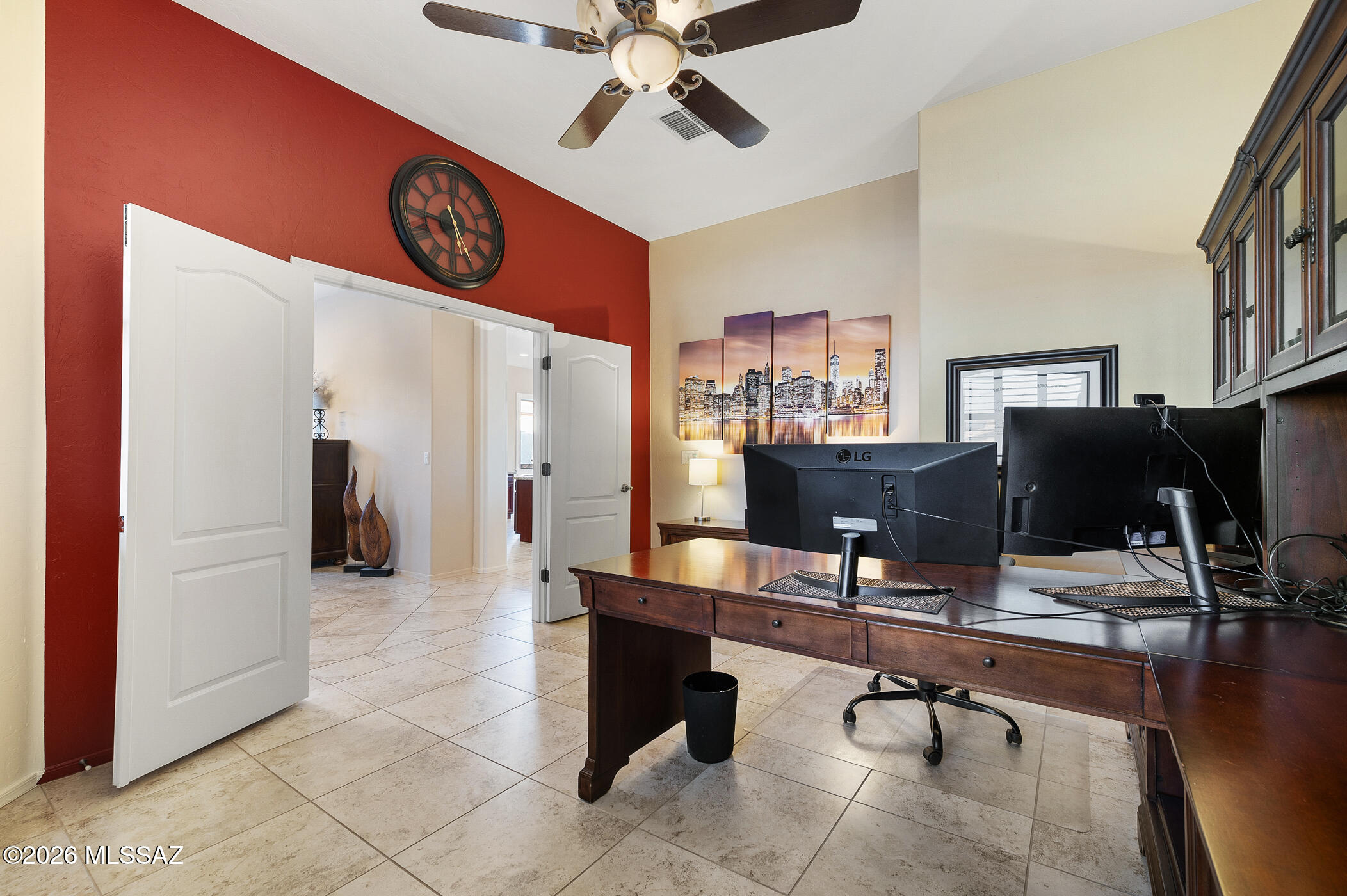 1175 W Calle Artistica