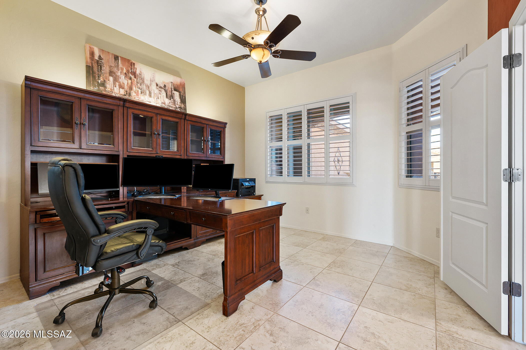 1175 W Calle Artistica