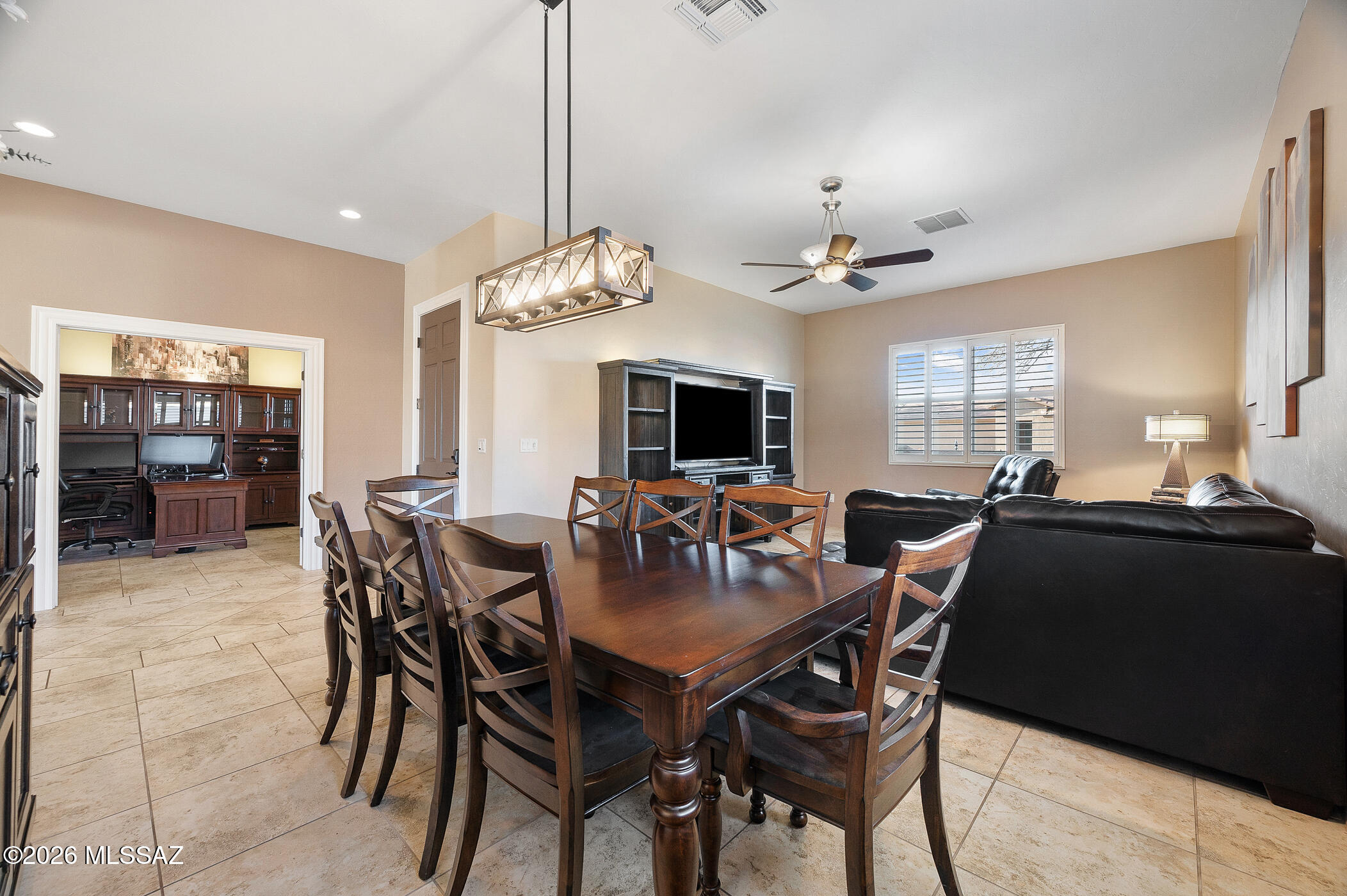 1175 W Calle Artistica