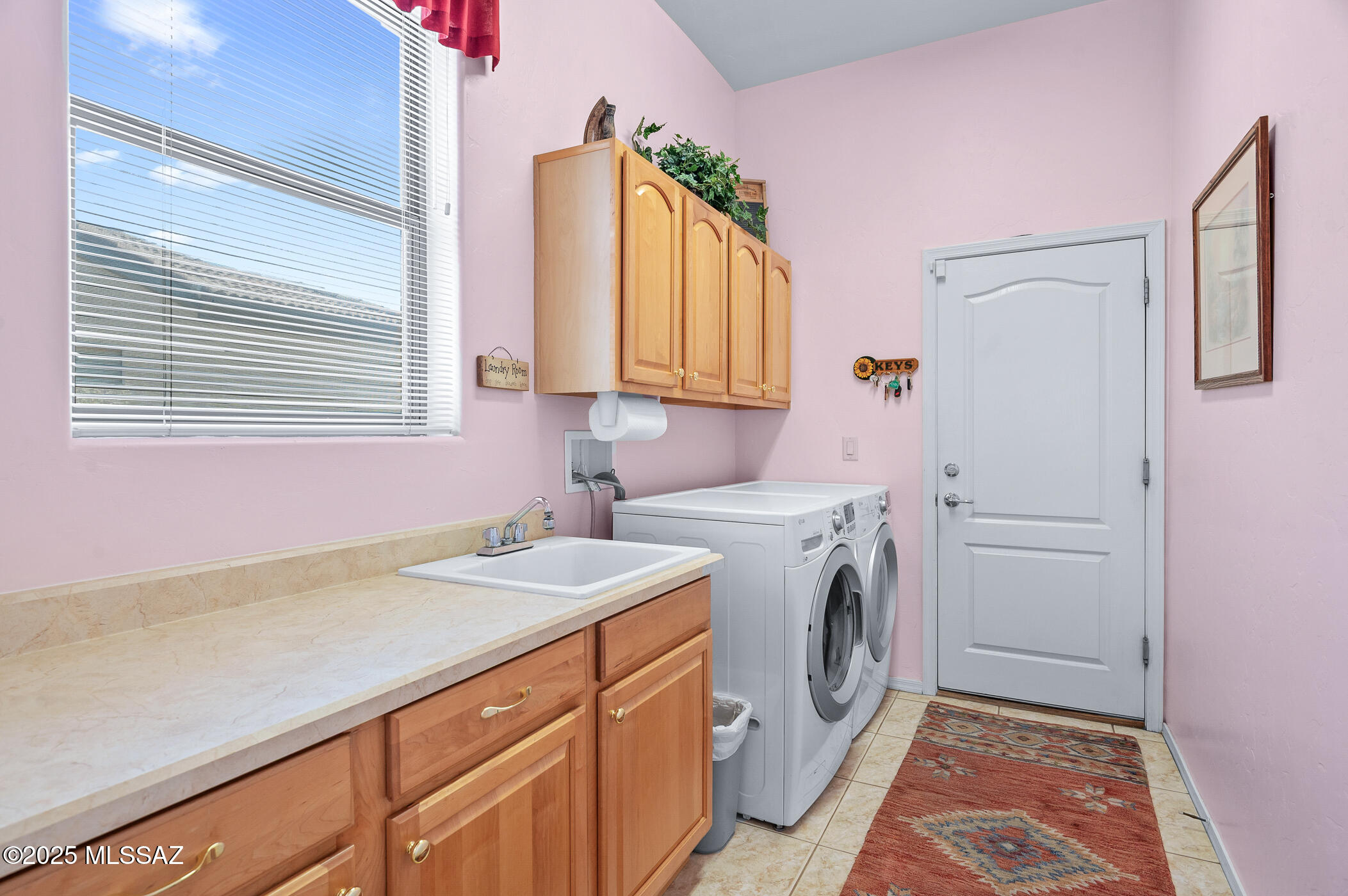 5090 S Vía Loma Verde