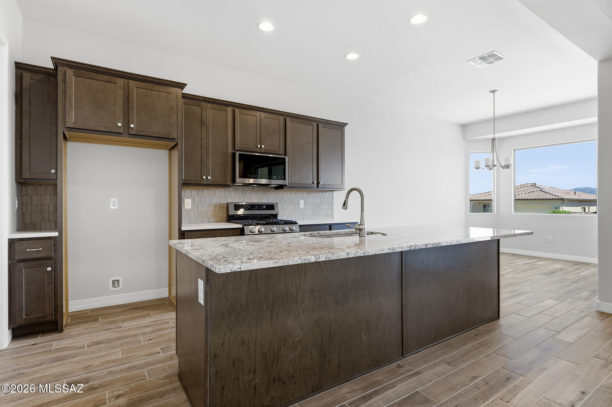 878 N Astronomer Lane