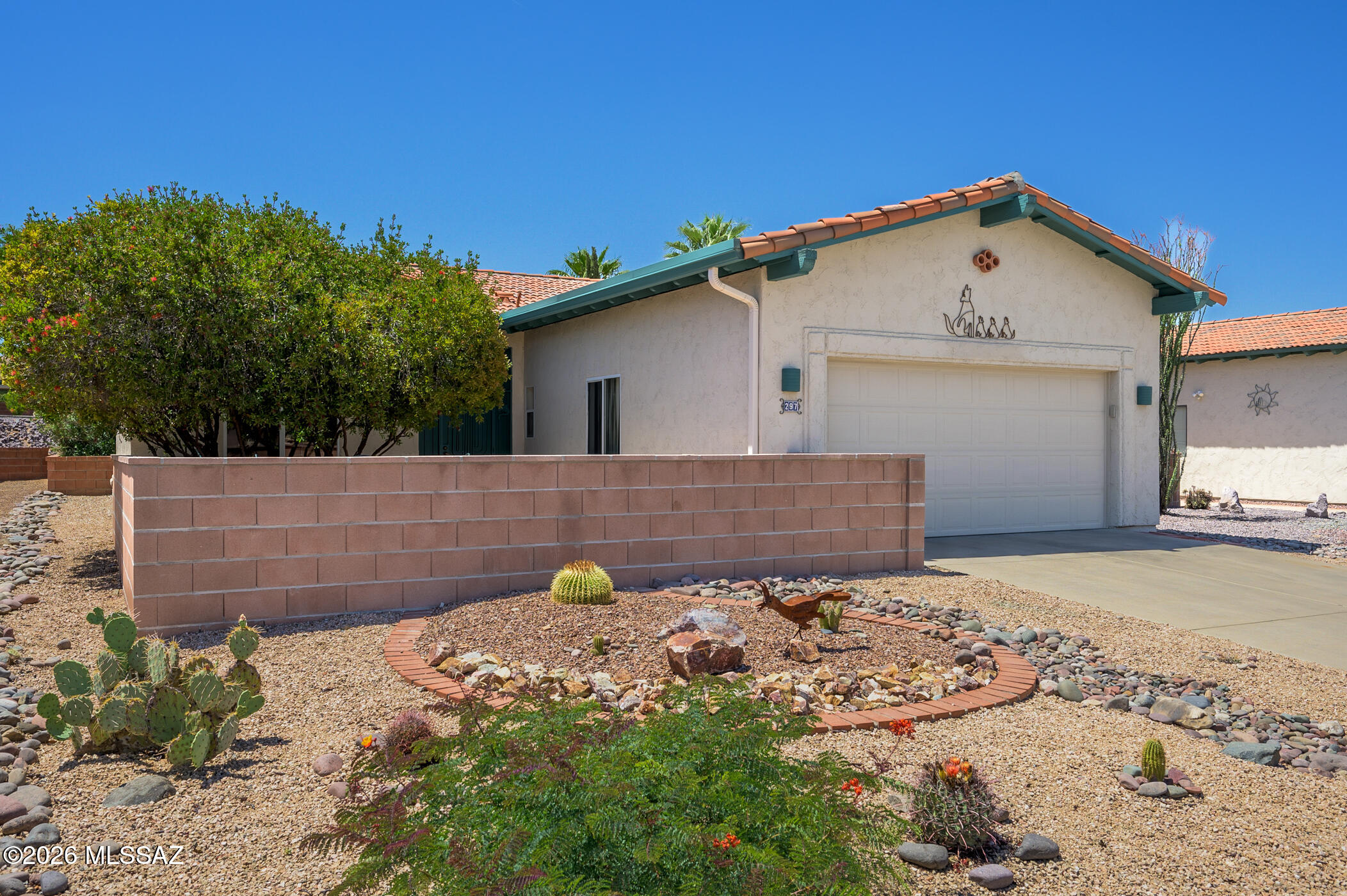 297 N Crescent Bell Drive