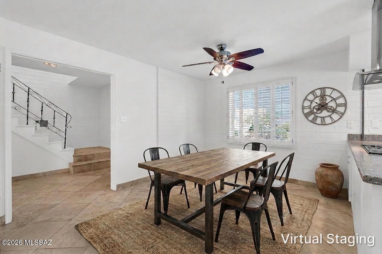 568 W Paseo Solana