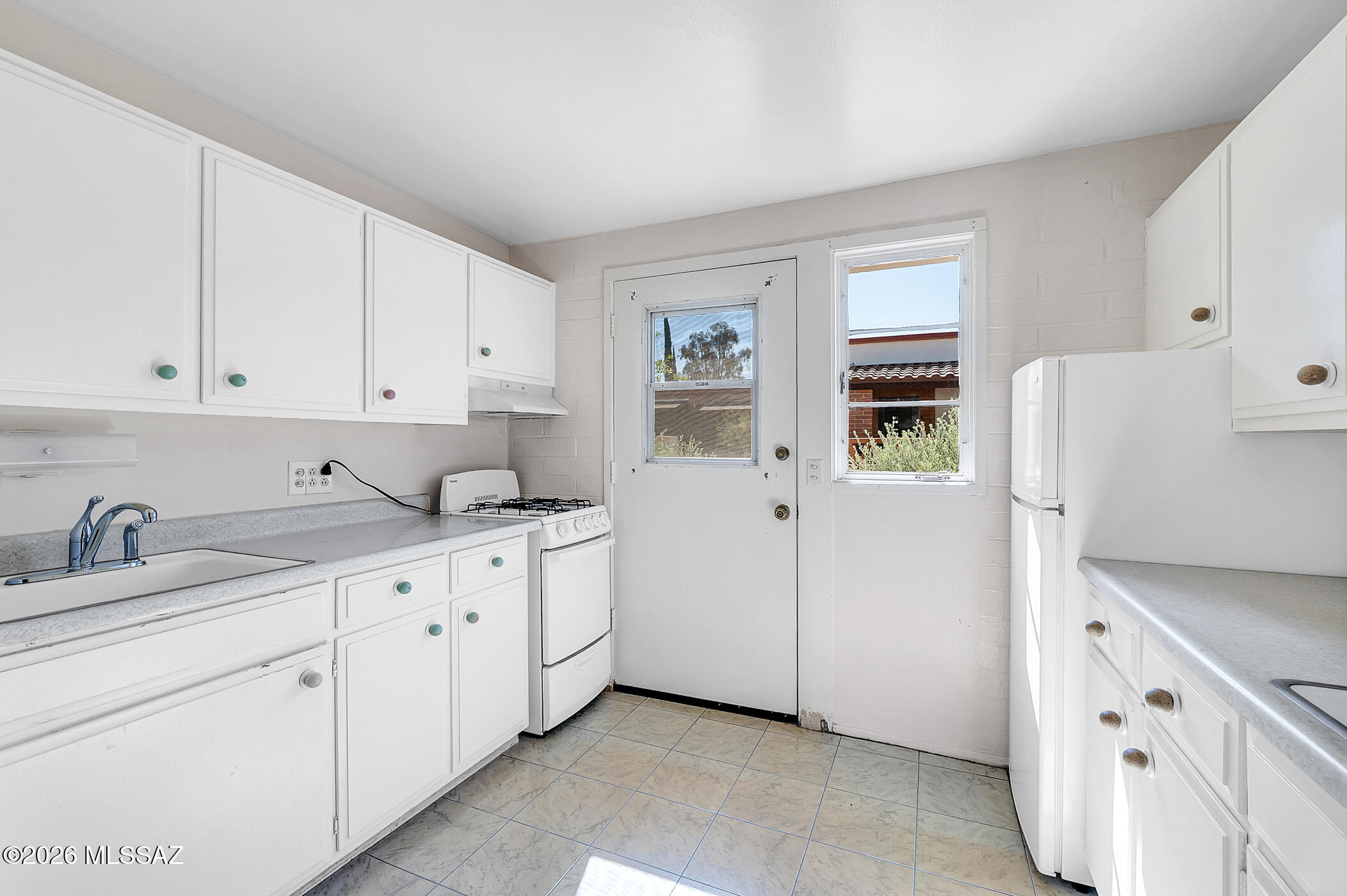 336 S Paseo Cerro D