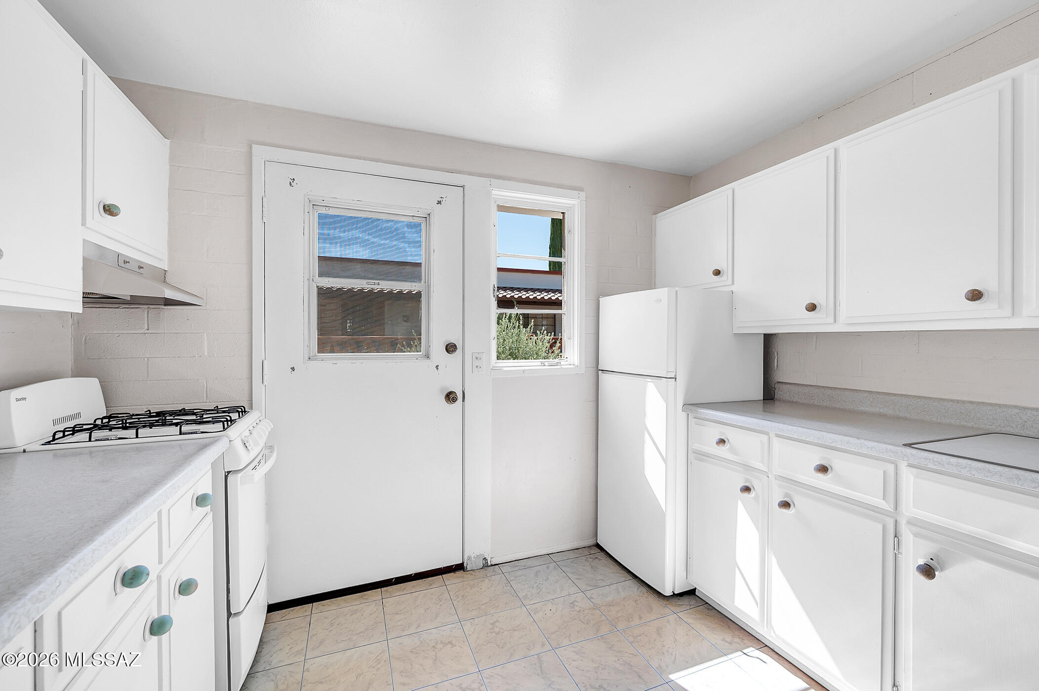336 S Paseo Cerro D