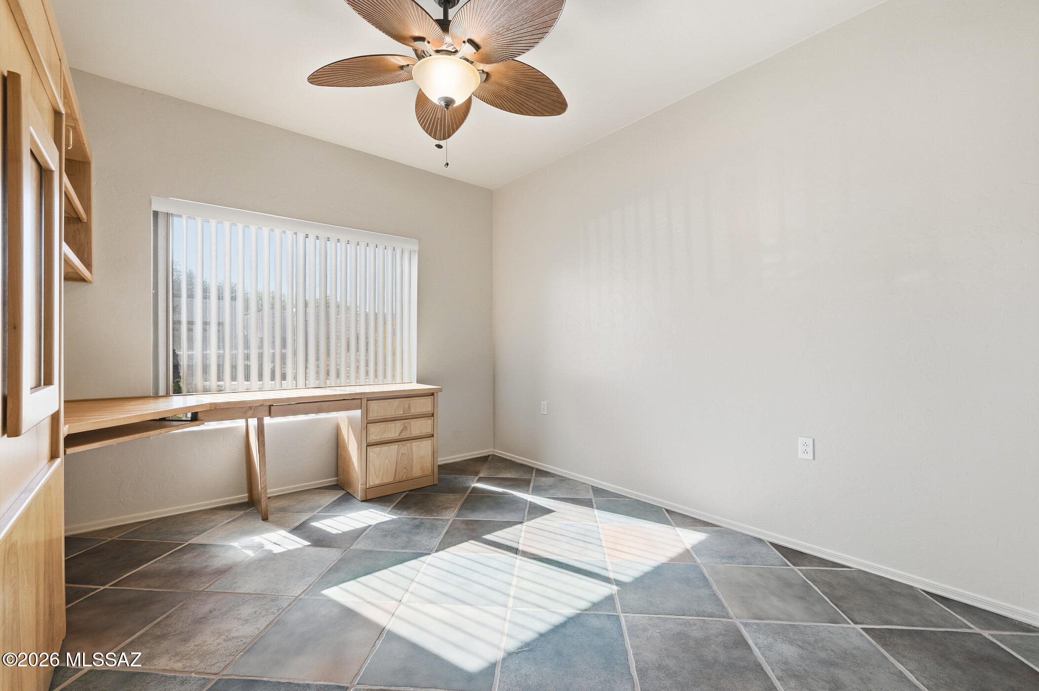 2427 S Orchard View Drive