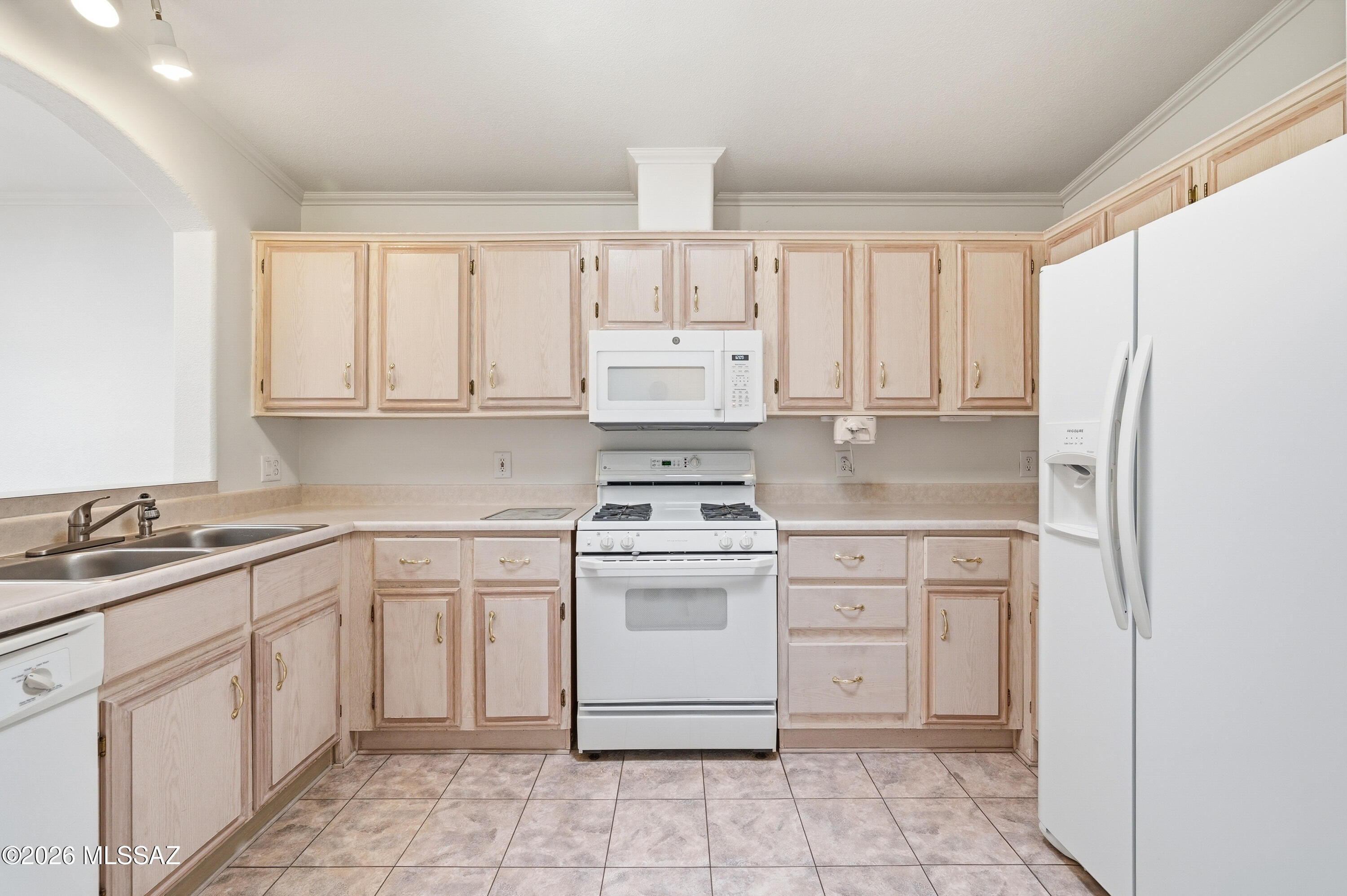 492 W Windham Boulevard