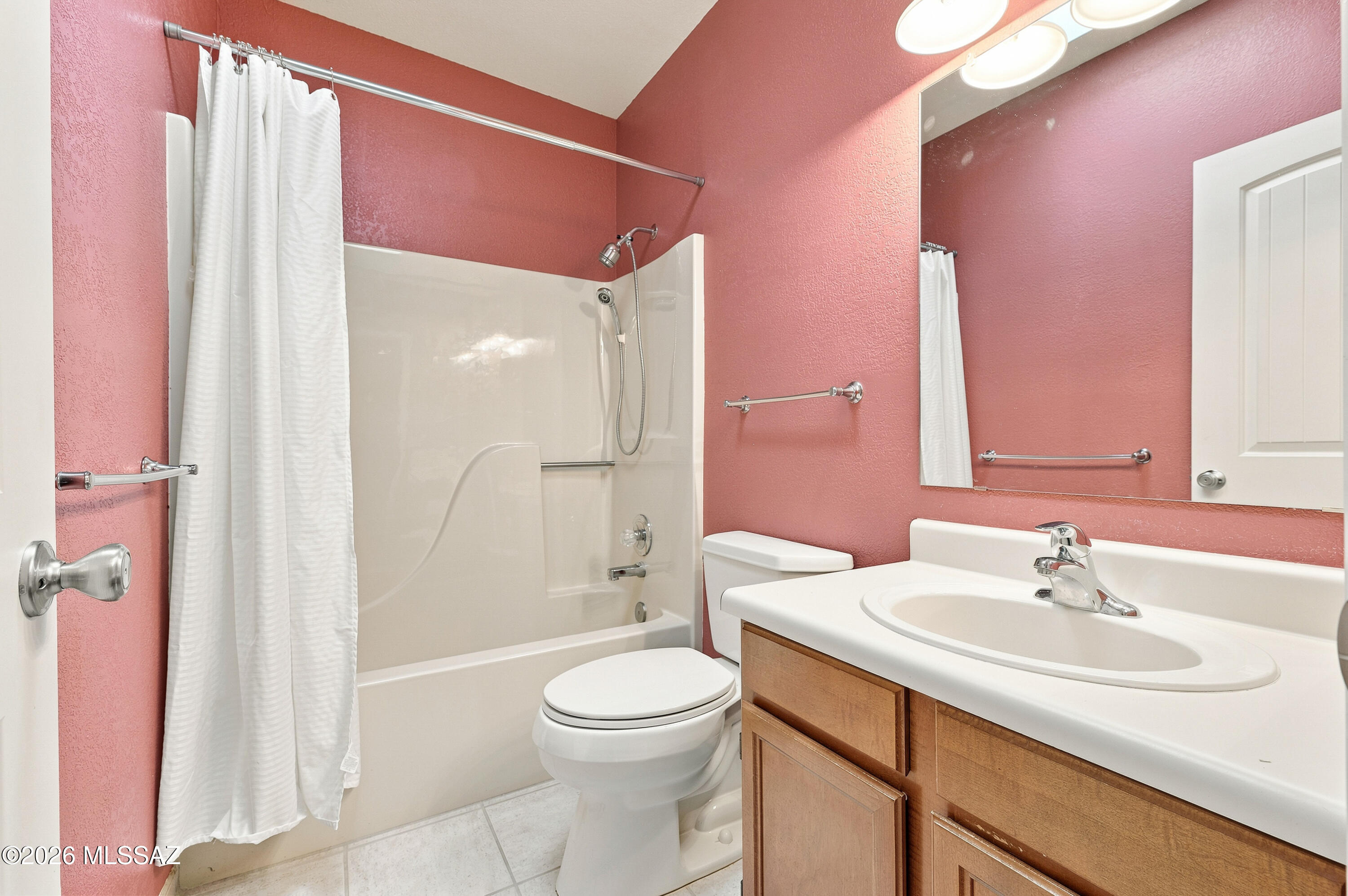 1604 W Calle Zuniga