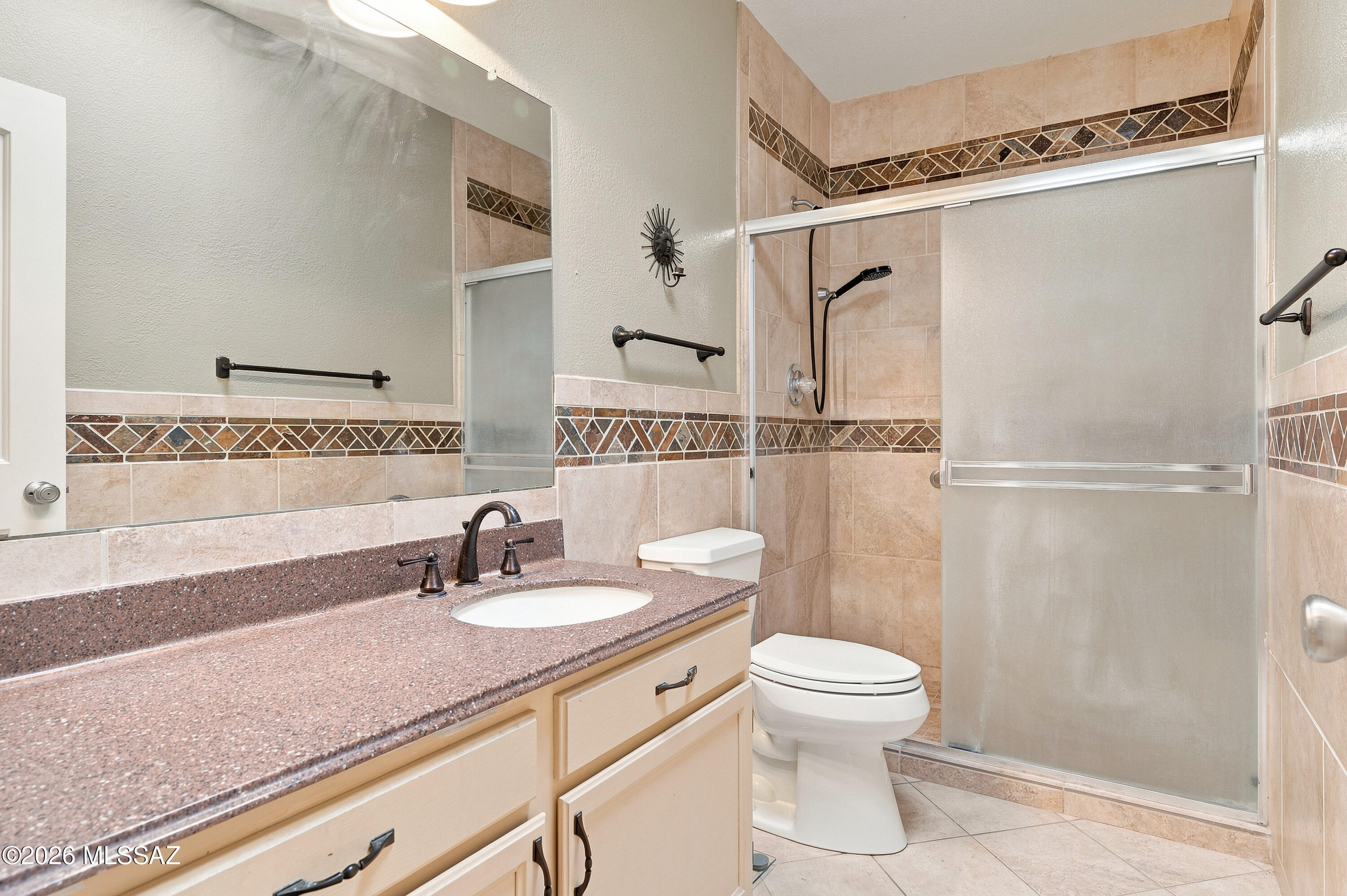 1604 W Calle Zuniga