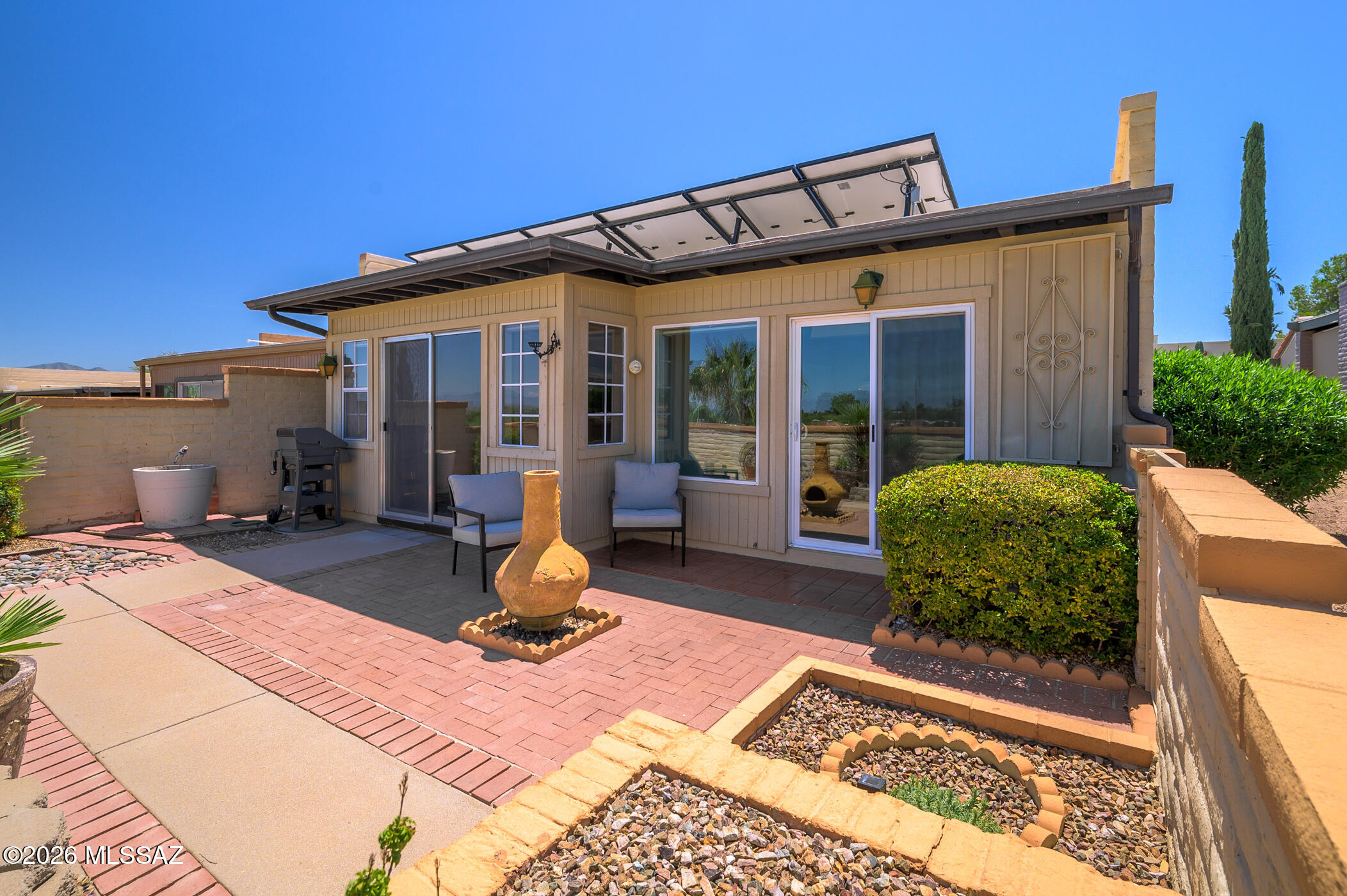 1310 W Calle Serrano