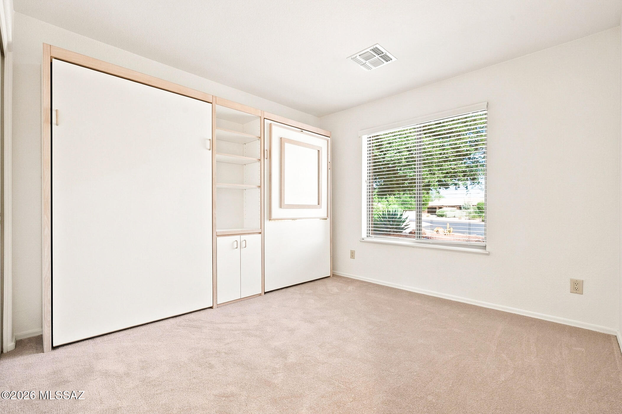 1133 N Desert Deer Pass