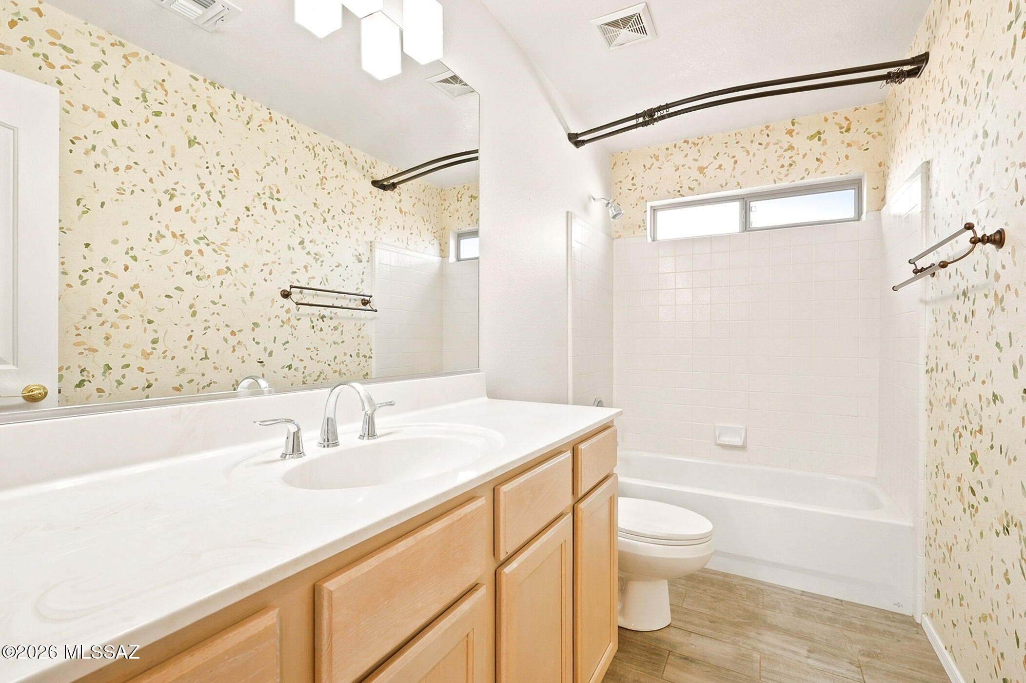 1133 N Desert Deer Pass