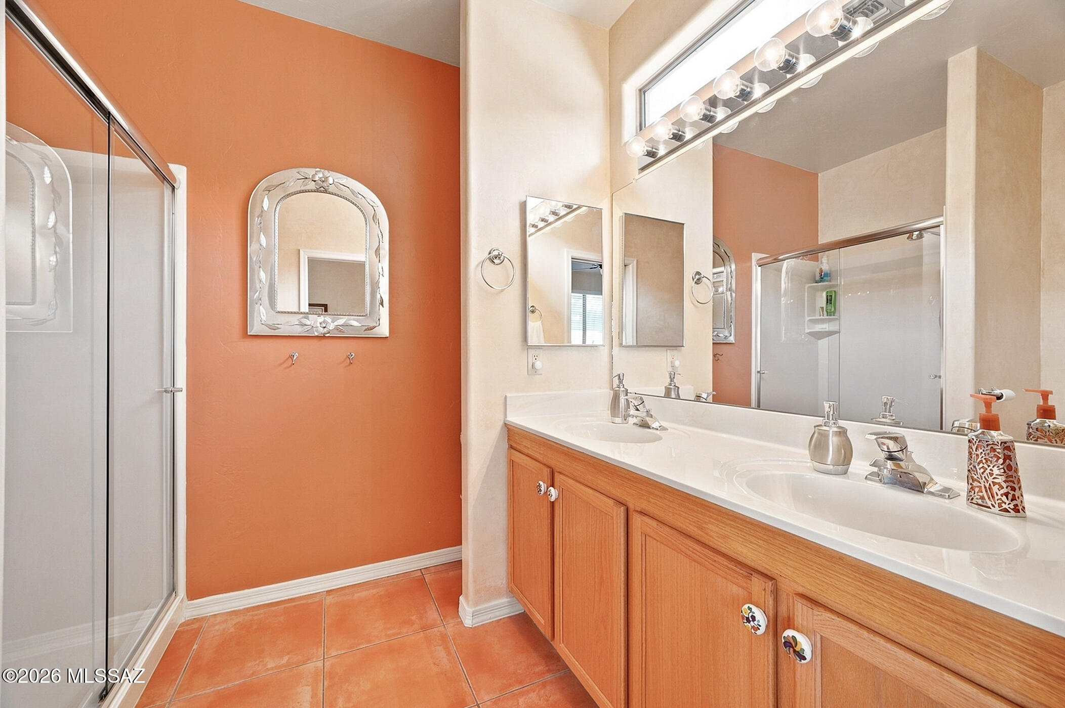 2321 S Via Espinosa