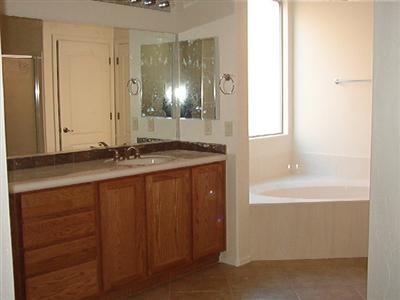 2127 W Gemelo Canyon Place