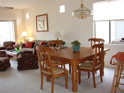 840 W Calle De La Pelotita